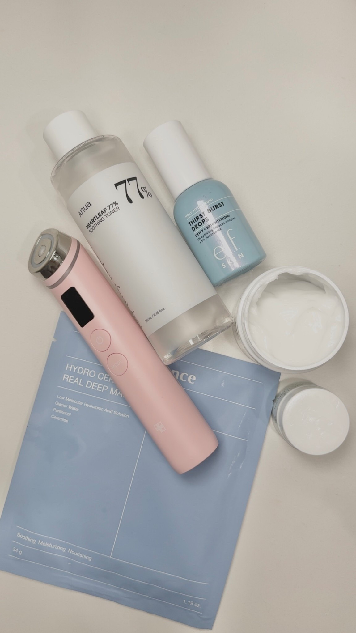 Hydrating Skincare Routine 💦

#LTKBeauty #LTKSpringSale #LTKgrwm