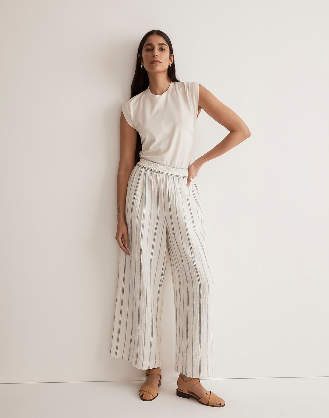 The Untailored Wide-Leg Crop Pant in Striped Lightspun | Madewell