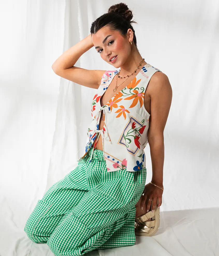 Post Card Floral Vest | Buckle