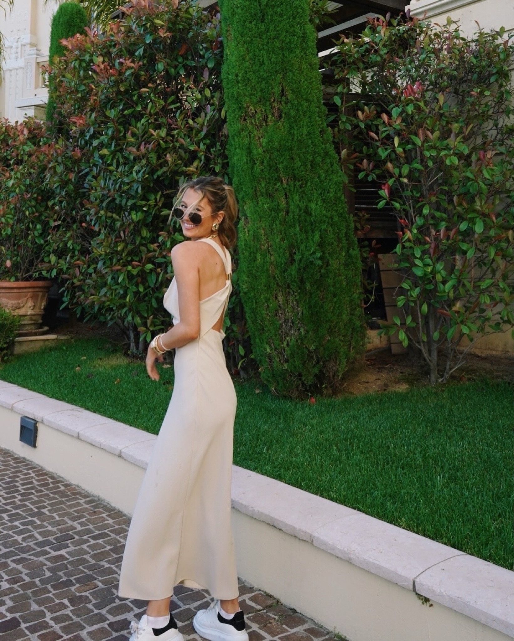 Nude dress & Gold earrings! 💭 recently heard about MANGO and I absolutely just love their stuff!!!🥭🧡

#LTKStyleTip