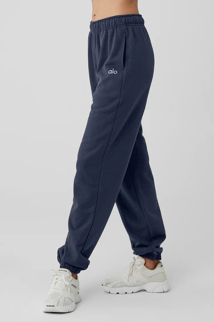 Accolade Sweatpant | Alo Yoga (US)