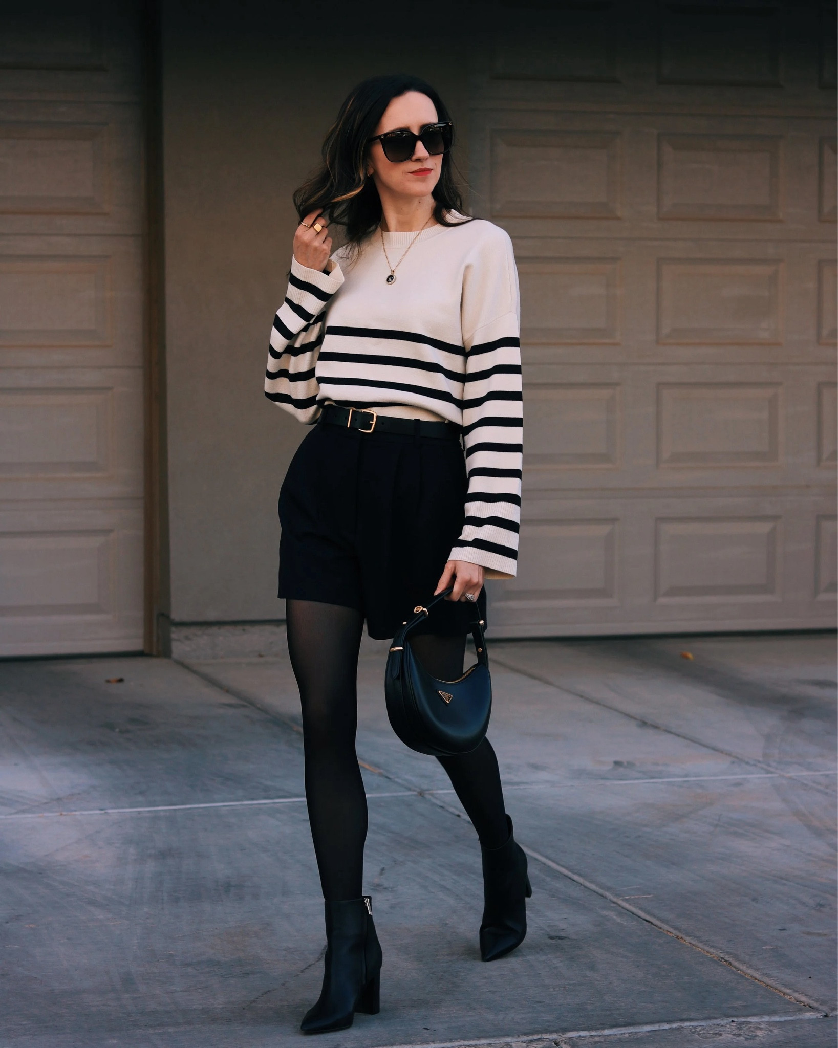 a chic fall outfit with Parisian flair 🖤🤍 one of my favorite outfit combos! 

#LTKgrwm #LTKSeasonal #LTKootd