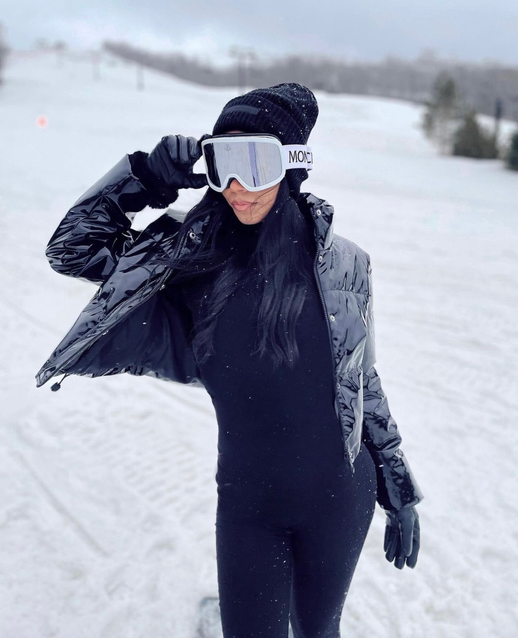 All black ski outfit idea 🖤

#LTKHoliday #LTKCyberWeek #LTKSeasonal