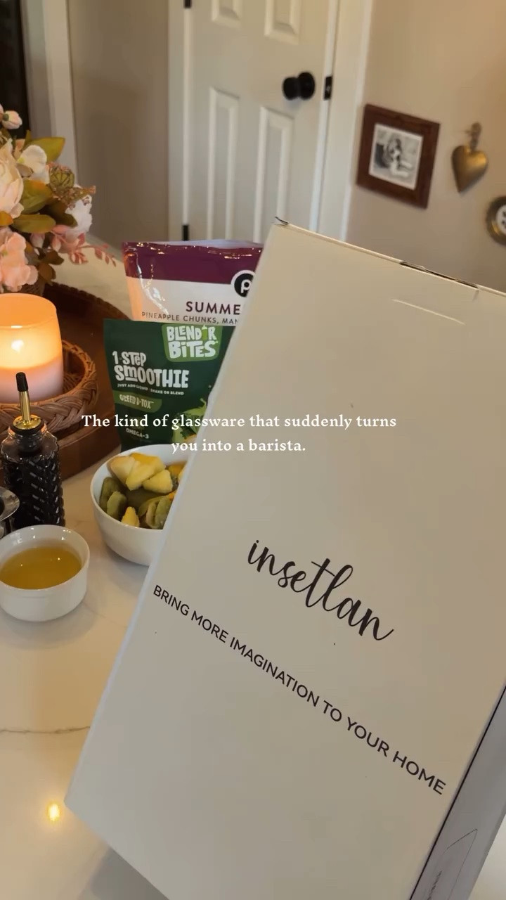 The kind of glassware that suddenly turns you into a barista.

💚Green smoothie
💜Lavender lemonade
🤍Coconut cream iced coffee
💧and somehow even the ice water looked handcrafted

@insetlan_home really knew what they were doing with these textured glass tumblers.

Leak proof, dishwasher safe, and made with beautiful textured glass. 

#cozy #glassware #cozykitchen #coffeecup #cozyvibes

#LTKfoodie #LTKHome #LTKmomlife