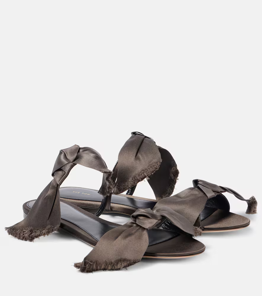 The Row Sandales Voluptas en satin | Mytheresa (FR)