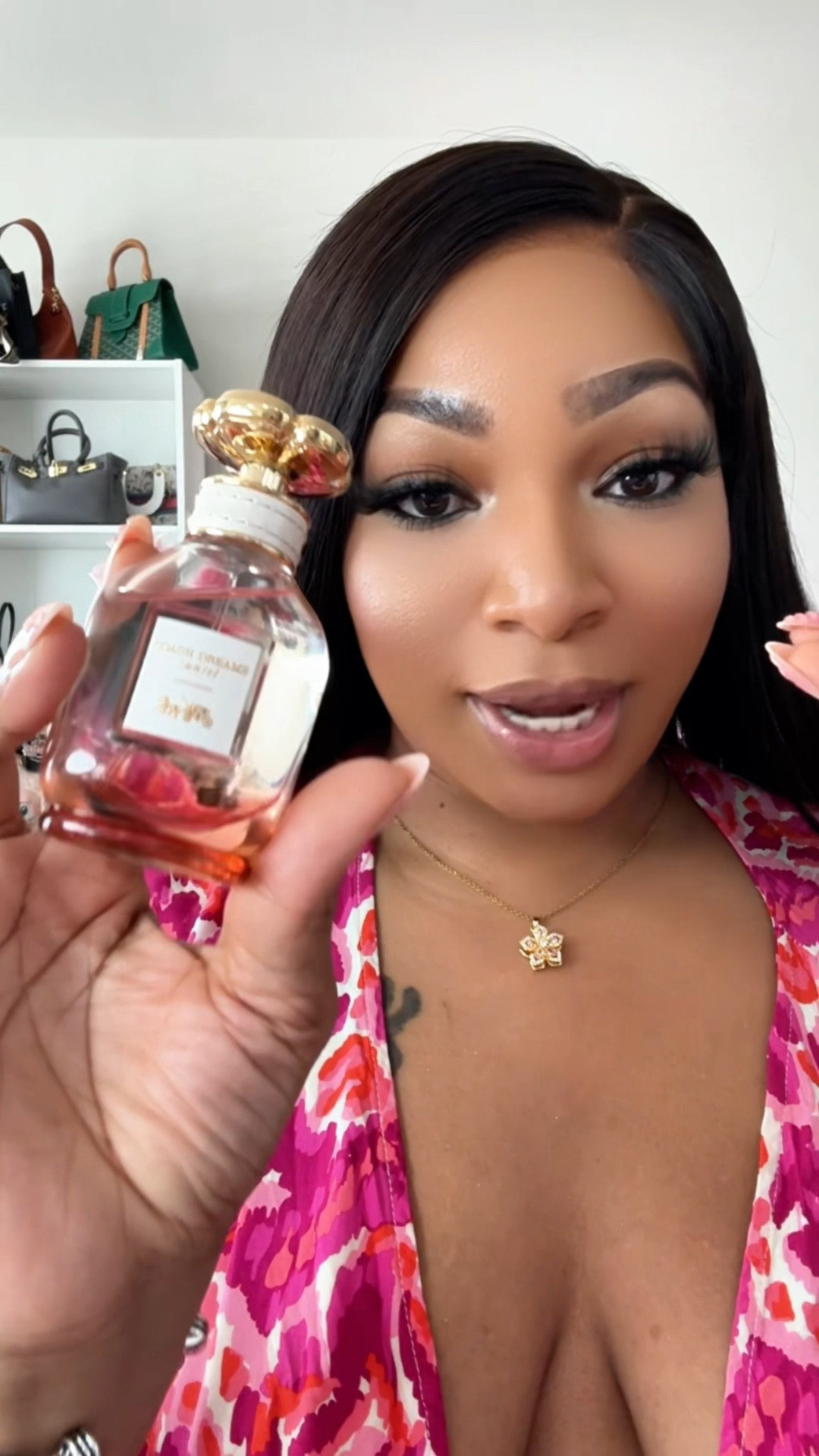 Golden hour, but make it a scent 🌅✨
Coach Dreams Sunset is the perfect everyday perfume—light, warm, and just the right amount of sweet. It’s one of those fragrances you can throw on and instantly feel put together 💕

Linked in my LTK 🛍️

#LTKbeauty #LTKfinds #PerfumeLovers #FragranceOfTheDay #EverydayLuxury #CoachPerfume

#LTKBeauty #LTKSaleAlert