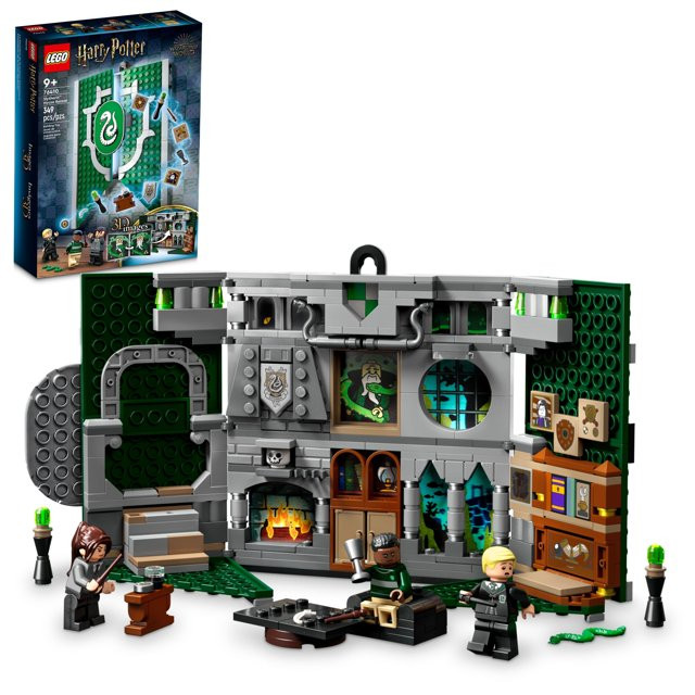 LEGO Harry Potter Slytherin House Banner Set 76410 - Hogwarts Castle Common Room Toy or Wall Disp... | Walmart (US)