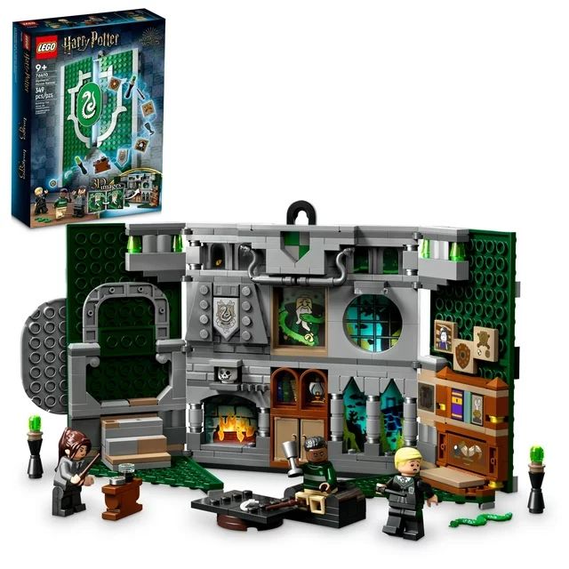 LEGO Harry Potter Slytherin House Banner Set 76410 - Hogwarts Castle Common Room Toy or Wall Disp... | Walmart (US)