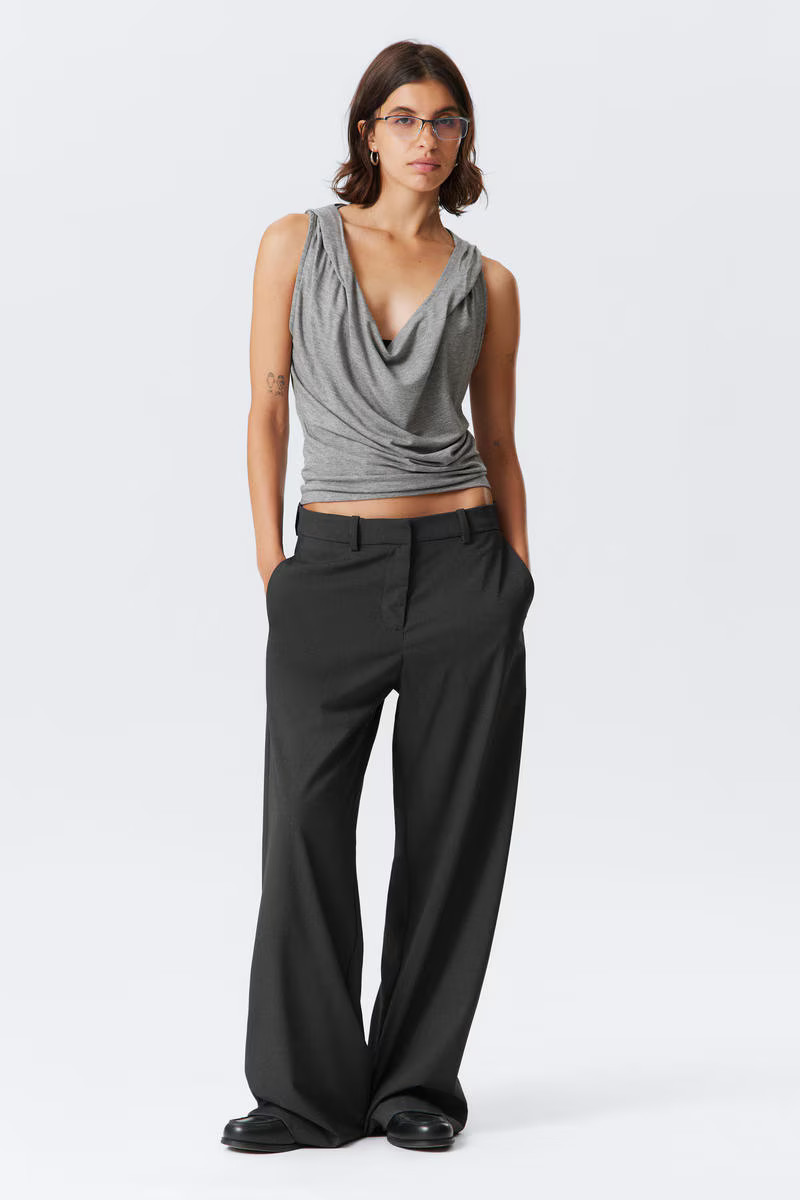Low-Waisted Loose Fit Suit Trousers | Weekday