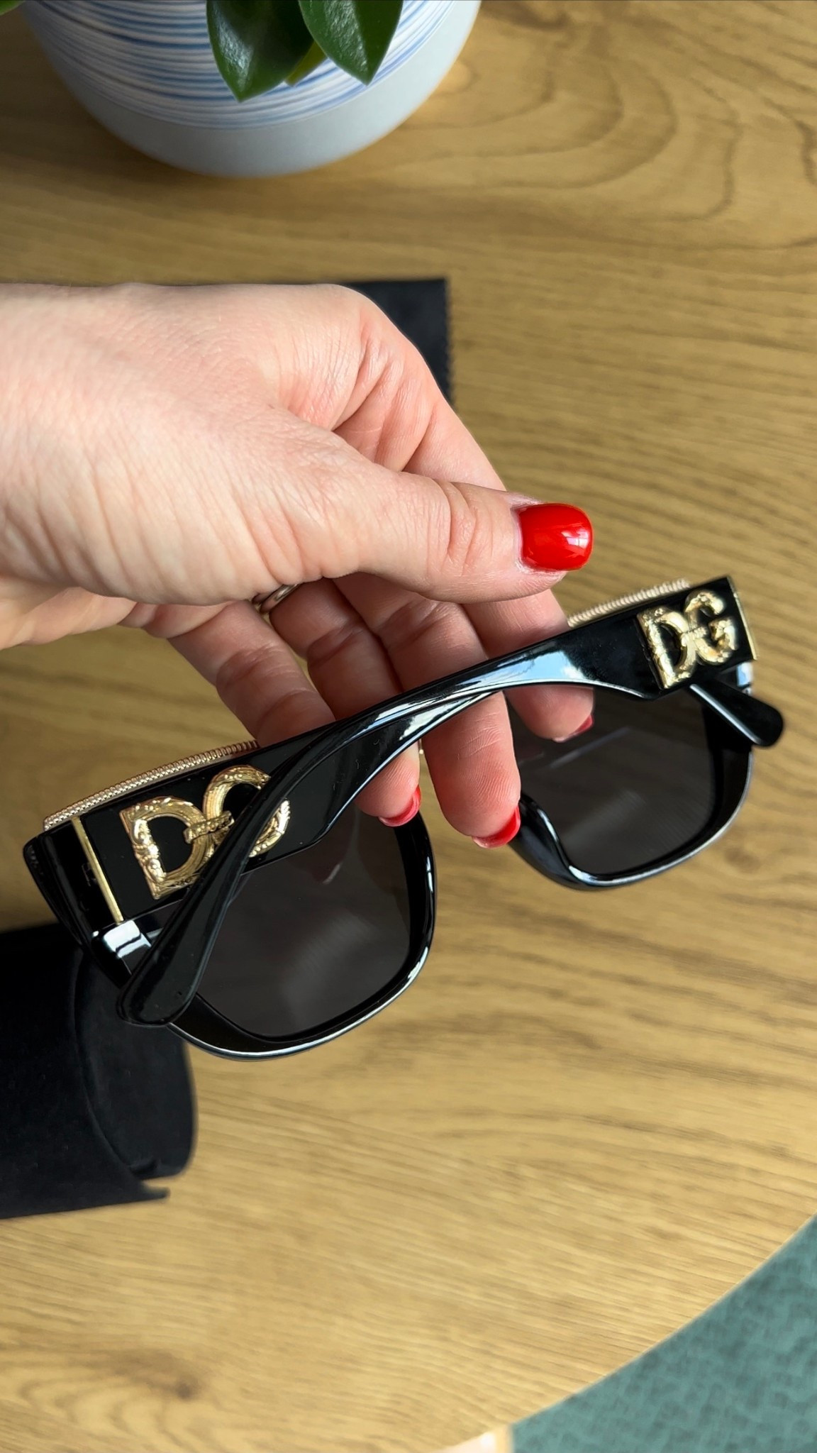 D&G sunglasses Dhgate

#LTKFindsUnder50 #LTKStyleTip #LTKSaleAlert