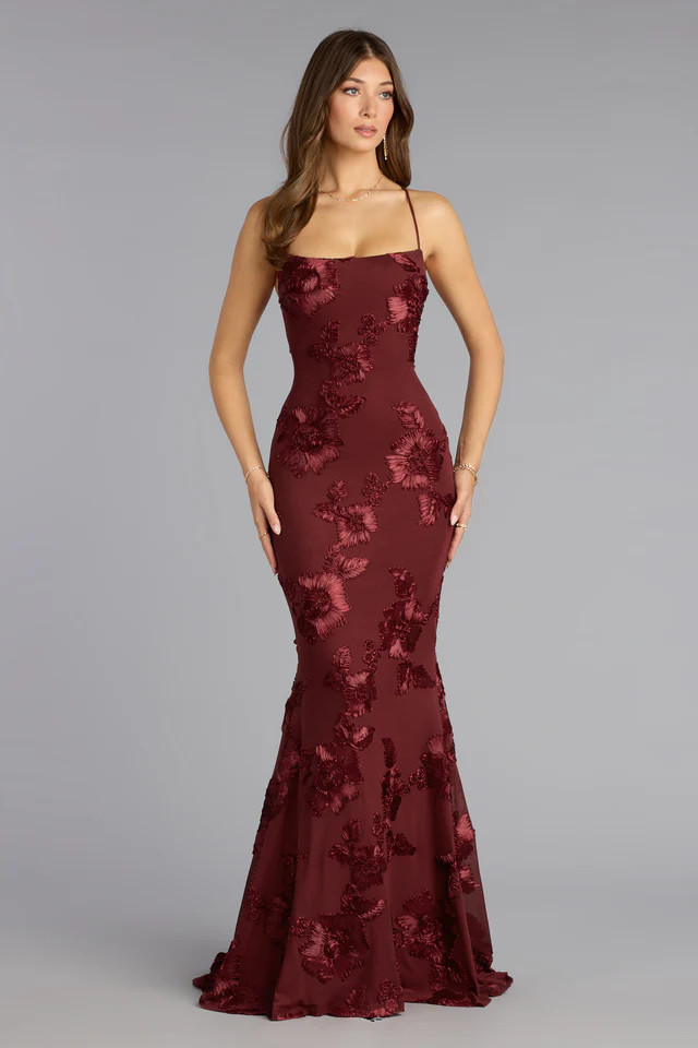 Gabi Lace-Up Floral Trim Mermaid Formal Dress | Windsor Stores