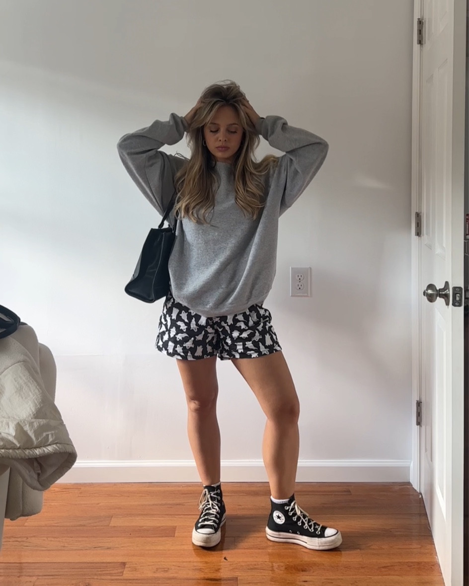 cozy fall outfits for errands 

#LTKSeasonal #LTKHalloween #LTKHoliday