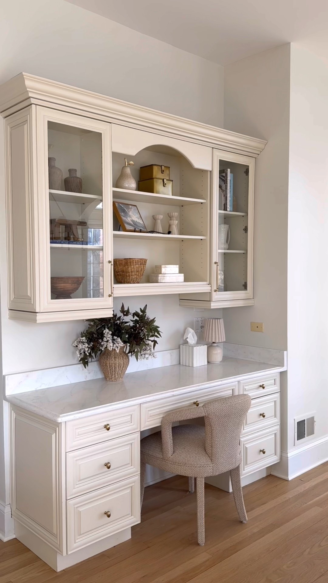 an “outdated” 90’s desk area in our kitchen that I decided not to get rid of during our home renovations and LOVE!! 💗 

I noticed there was a lot of talk about how these desk areas in kitchens were either being omitted for new build homes or that people were getting rid of them and putting something else in place of it. I’ve heard that it was an underutilized space and not serving purpose in many homes. 

We decided to keep it! We updated it a little by swapping knobs and changed the granite counter here to a quartz. I wanted to go all the way up to the cabinets with quartz but with all our other renovations at the time, we cut that idea. Anyway, our boys use this little homework station as I cook dinner, I sit there and check emails, I put the mail here when I walk in, and I love decorating it! It just works so well for our family! 🥹🫶🏼

What are your thoughts on desk areas like this in a kitchen?


#LTKFindsUnder50 #LTKFindsUnder100 #LTKHome