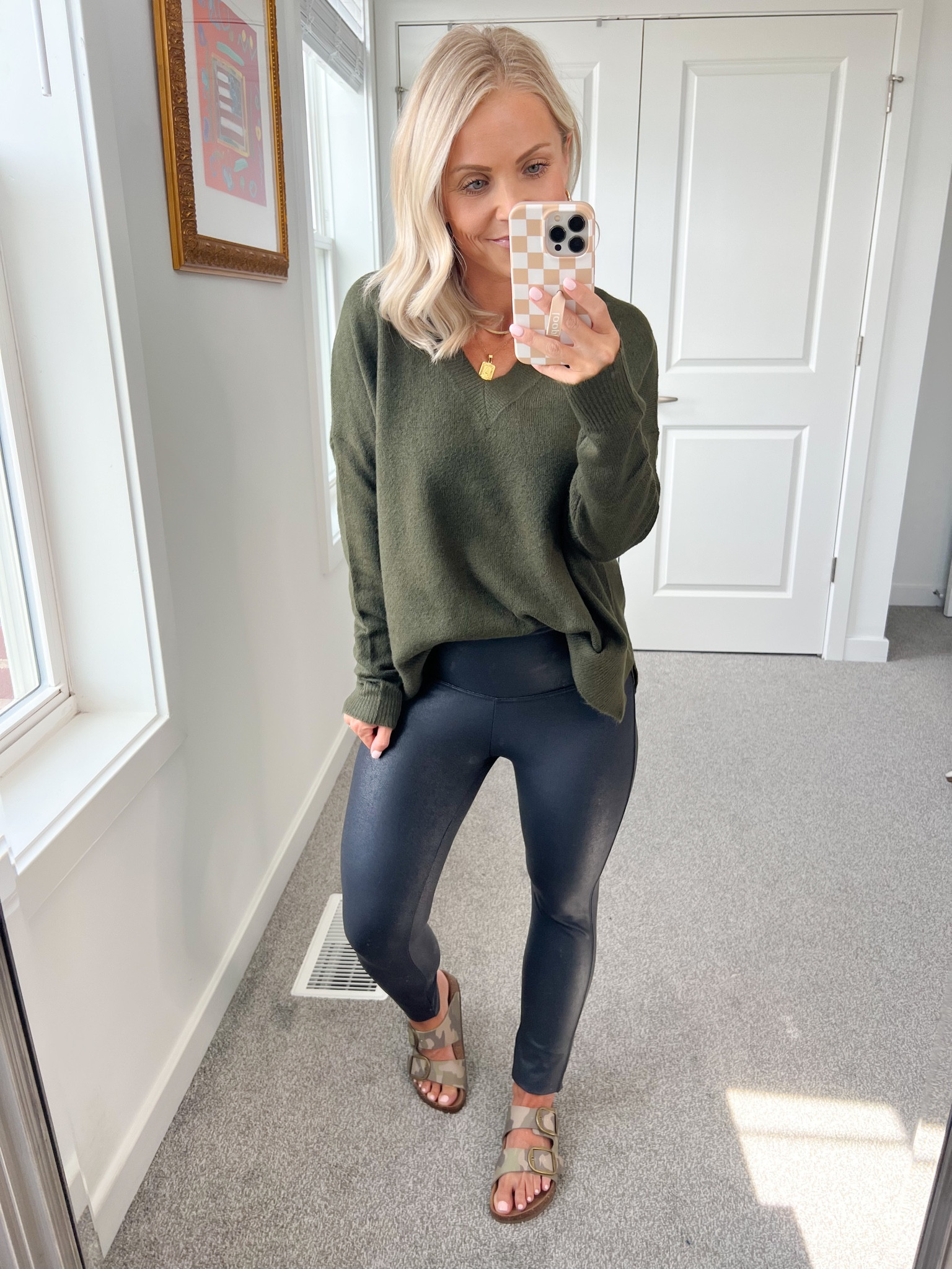 Walmart Fall Outfit

Walmart fashion find, Walmart fall sweater, Walmart fall fashion, Walmart sweater, Walmart outfit idea

#LTKfindsunder50 #LTKworkwear #LTKstyletip