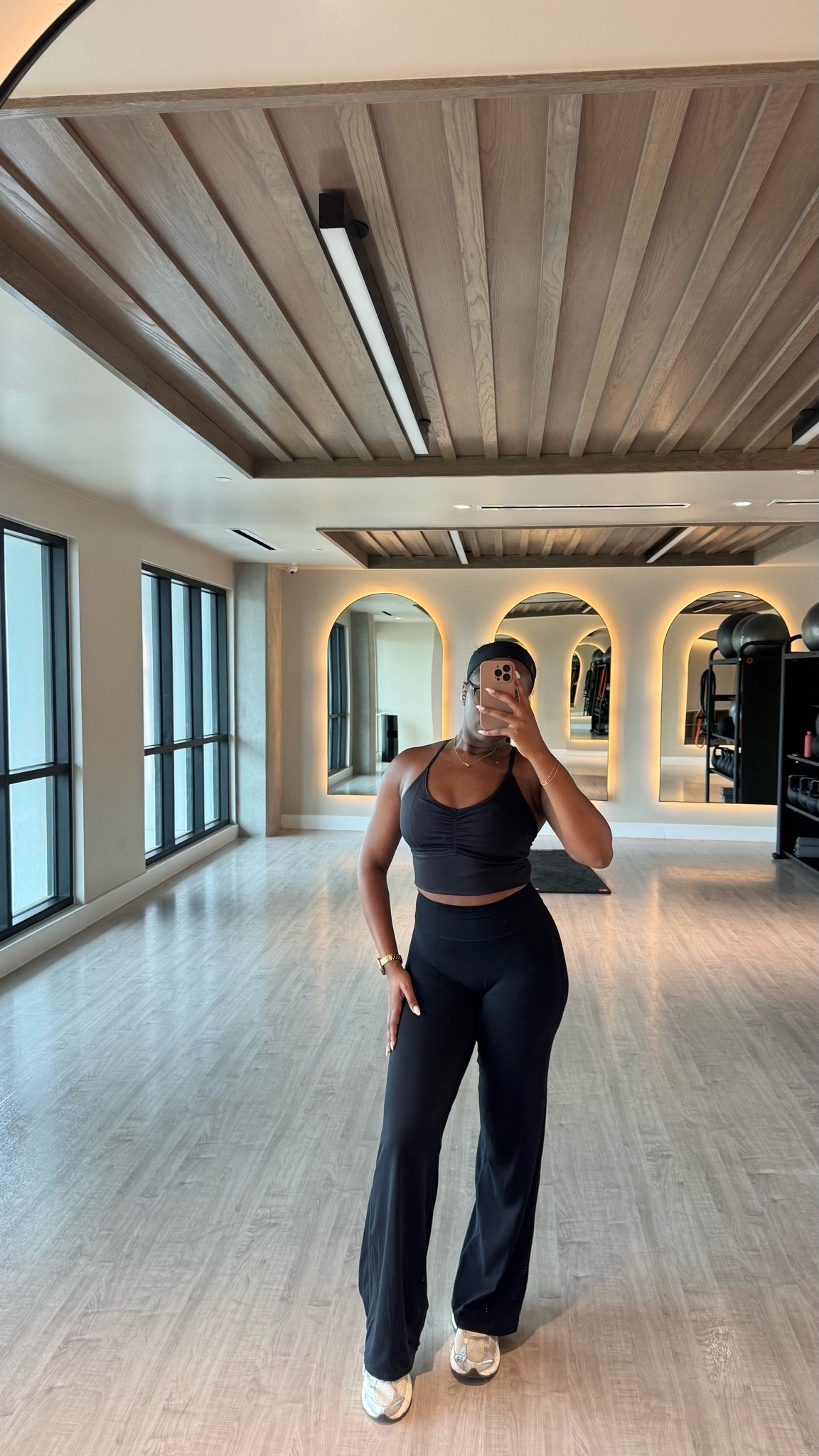 My favorite Amazon leggings at the moment! Wearing a size small, 32 inseam

#LTKfitnessgoals #LTKdayinmylife #LTKootd