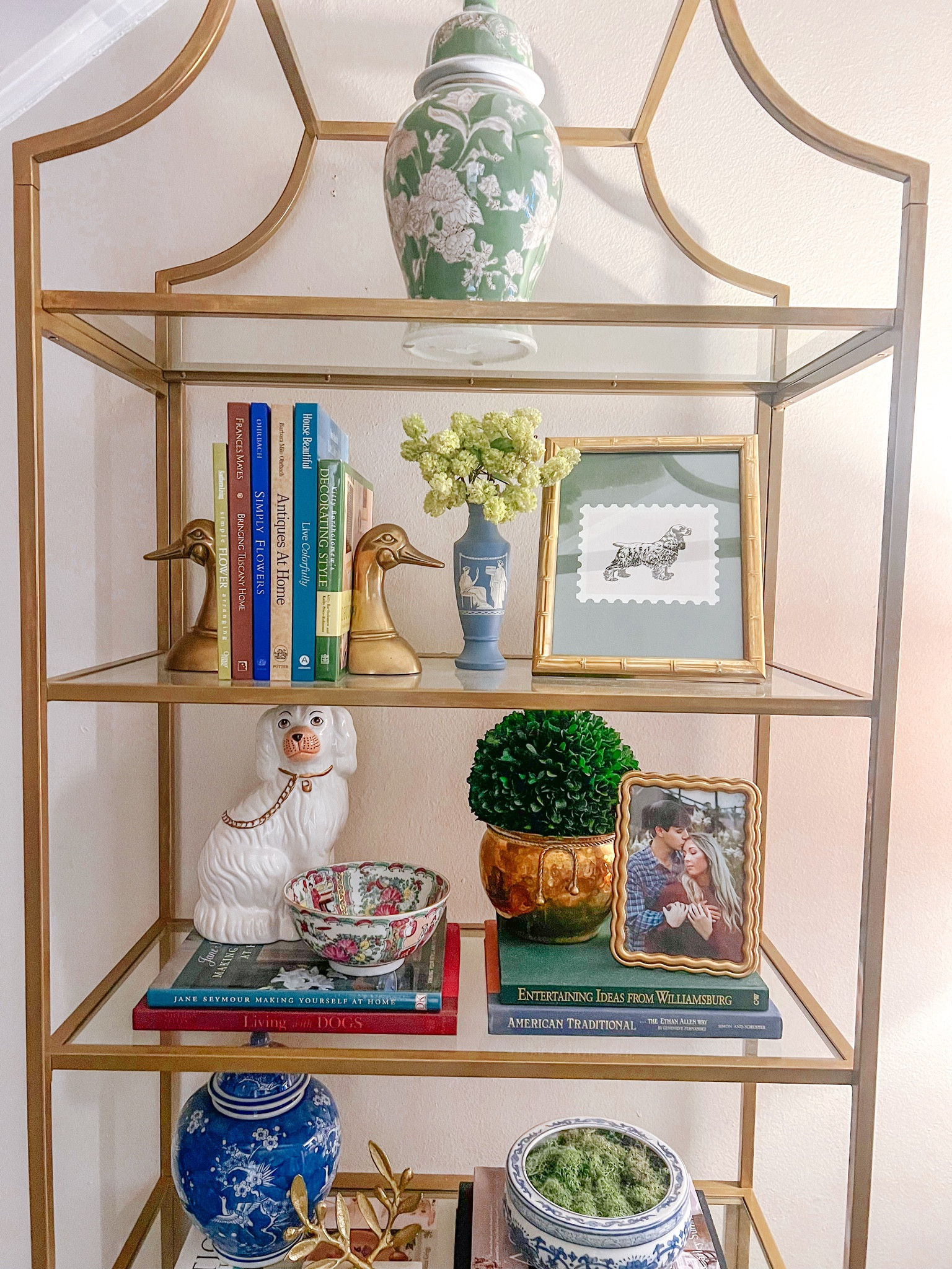 My gold shelf is on sale under $100!🤍

Home Decor, Grandmillennial, Shelf Decor

#LTKHome