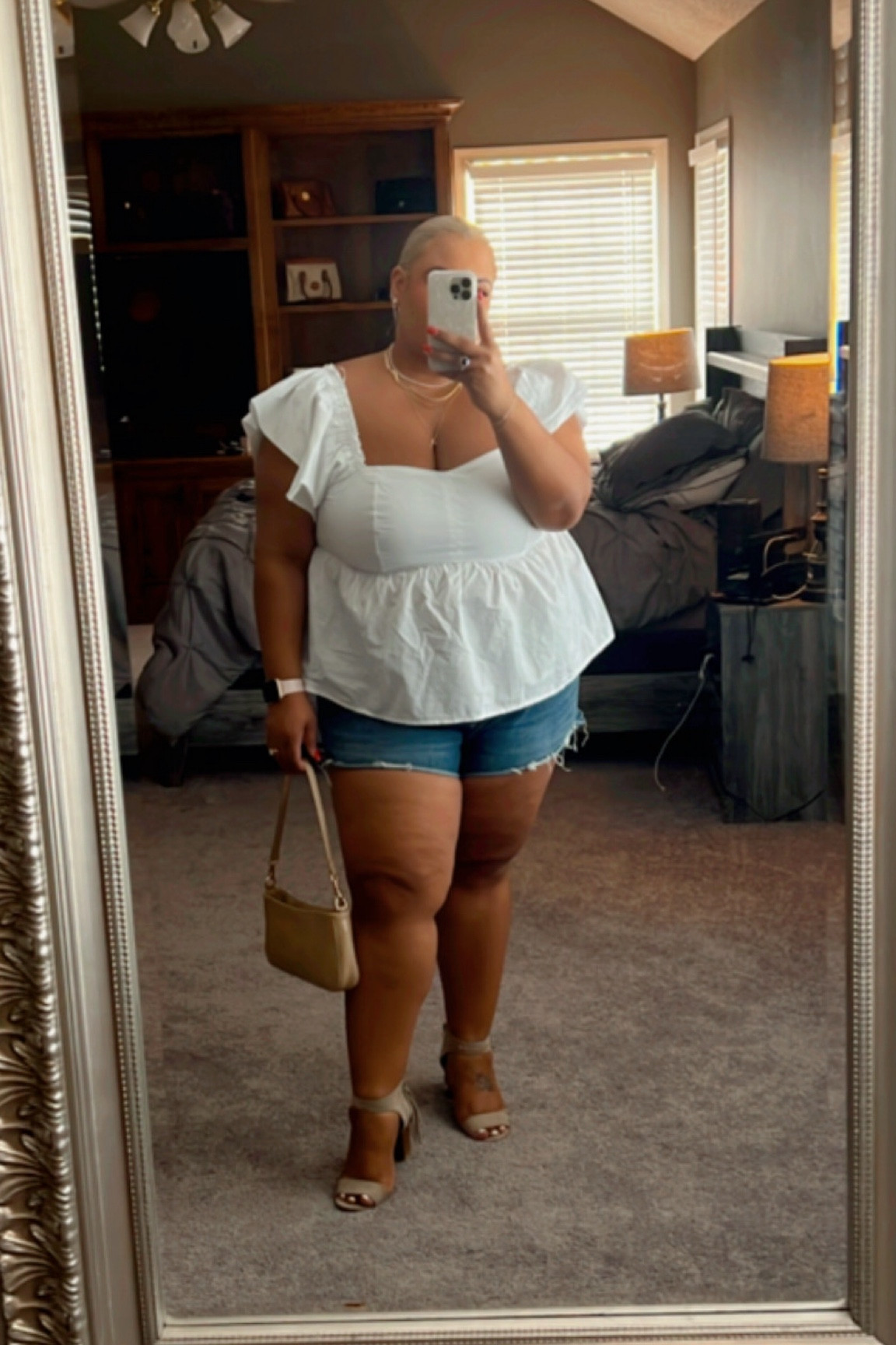 A simple white top is perfect for summer 

#LTKPlusSize #LTKMidsize #LTKSummerSales