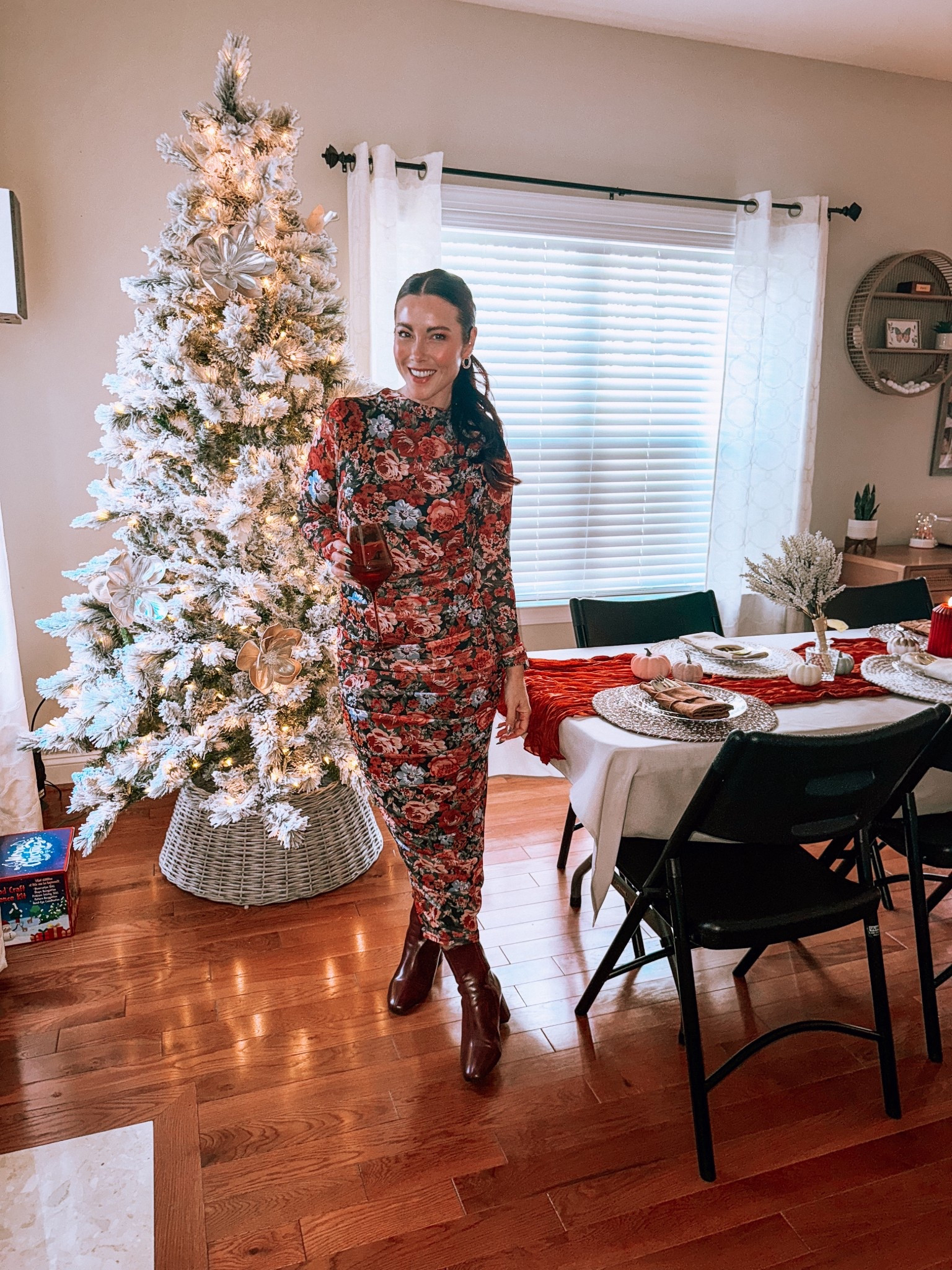 This dress is so chic and COMFORTABLE - so stretchy and then flattering with all the ruching. Comes in so many colors and patterns, and would be perfect for any holiday event!

Holiday dress. Amazon deals. Amazon fashion. Christmas dress. Christmas party dress. Holiday party dress  

#LTKSaleAlert #LTKFindsUnder50 #LTKCyberWeek