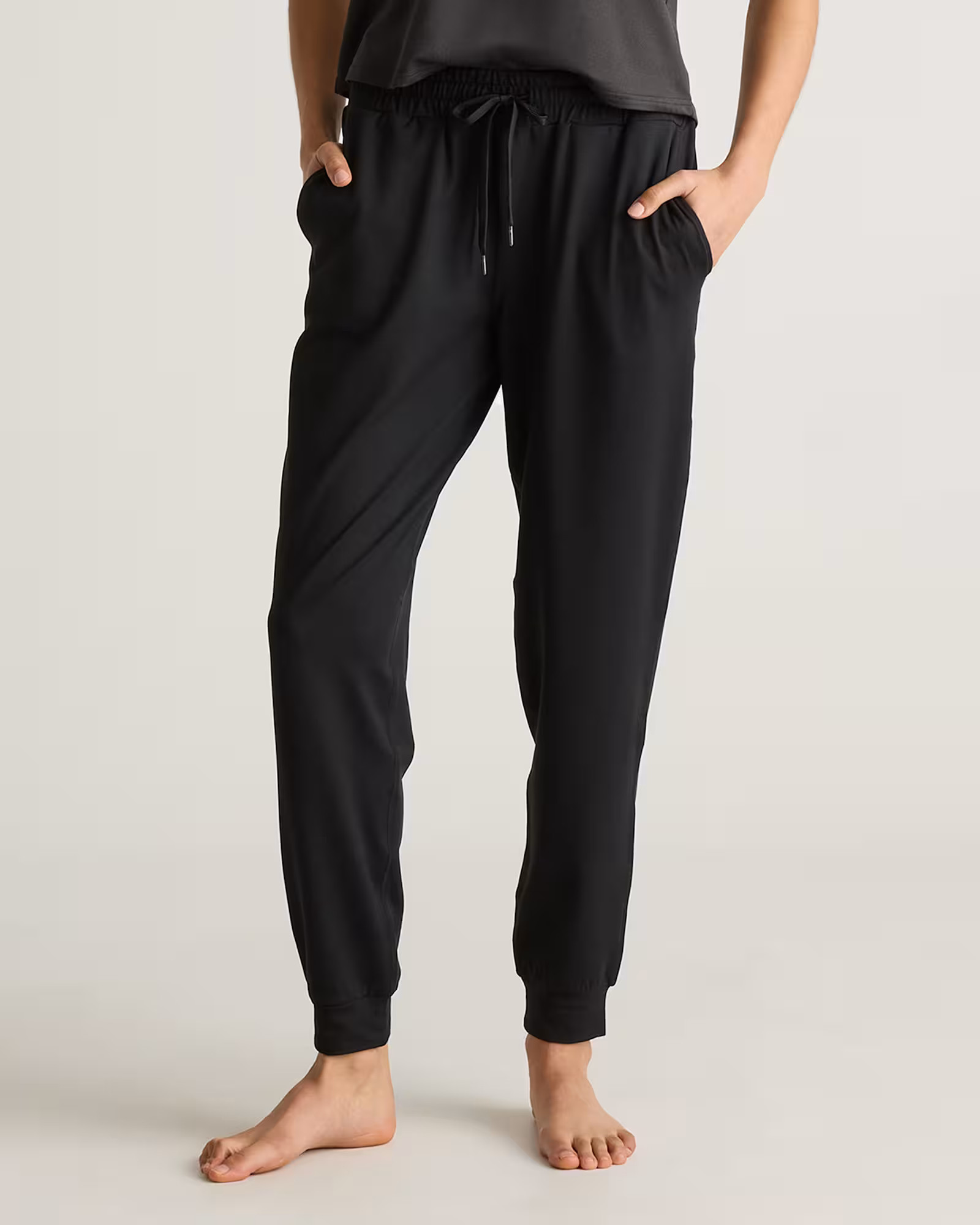 Flowknit Mid-Rise Joggers | Quince