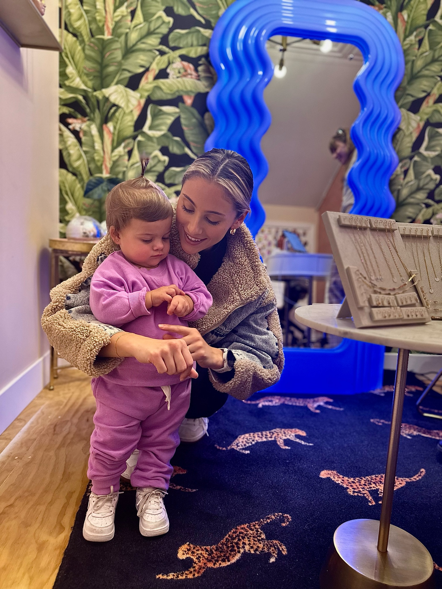 San Frandisco outfit 🤍 Sales on several items right now!

Jean jacket | Jean jacket with Sherpa | Sherpa and Jean jacket | flare leggings | lululemon | new balance shoes 

#LTKstyletip #LTKbaby #LTKfindsunder100