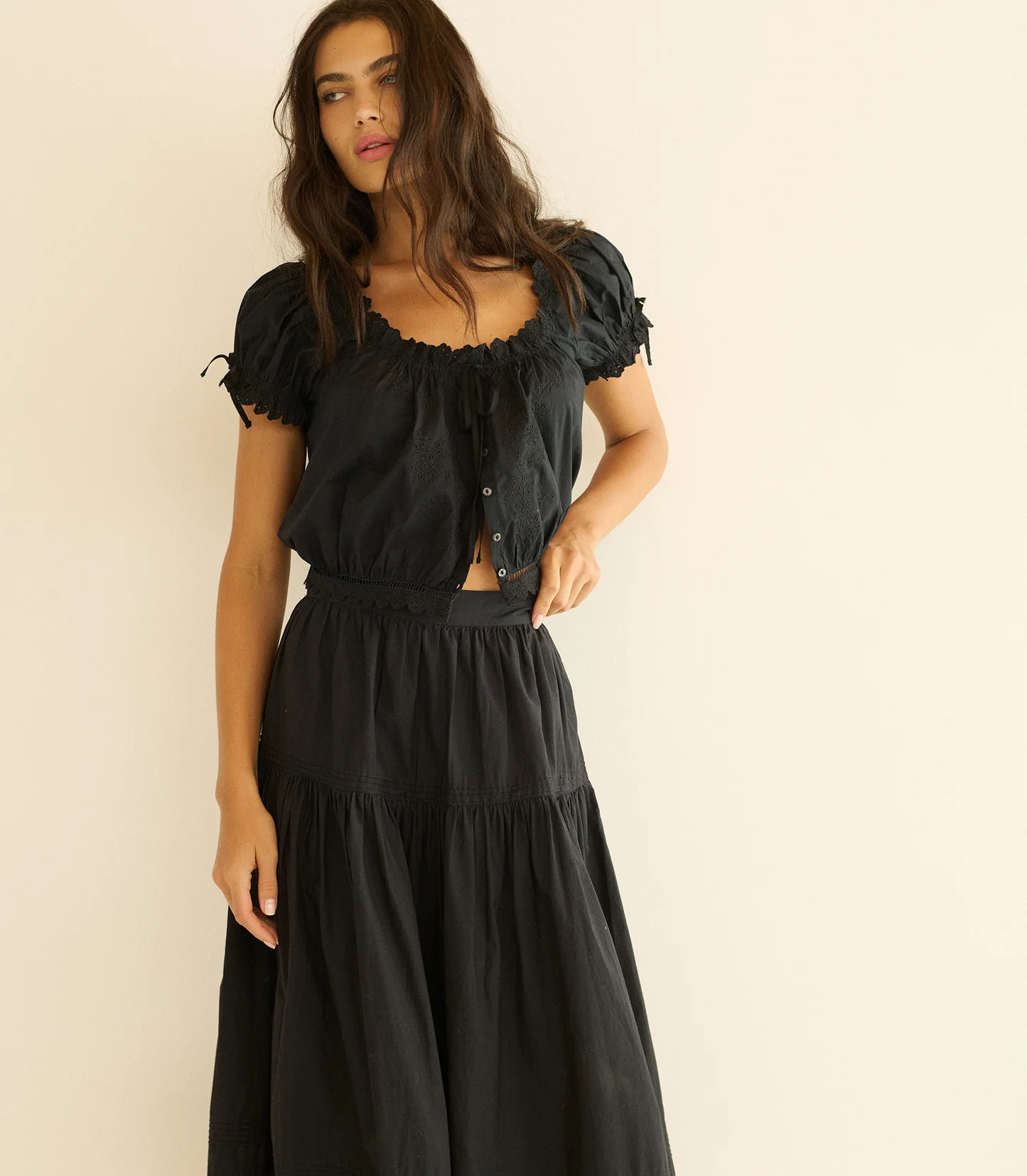 Nera Top - Black | D\u00d4EN | DOEN