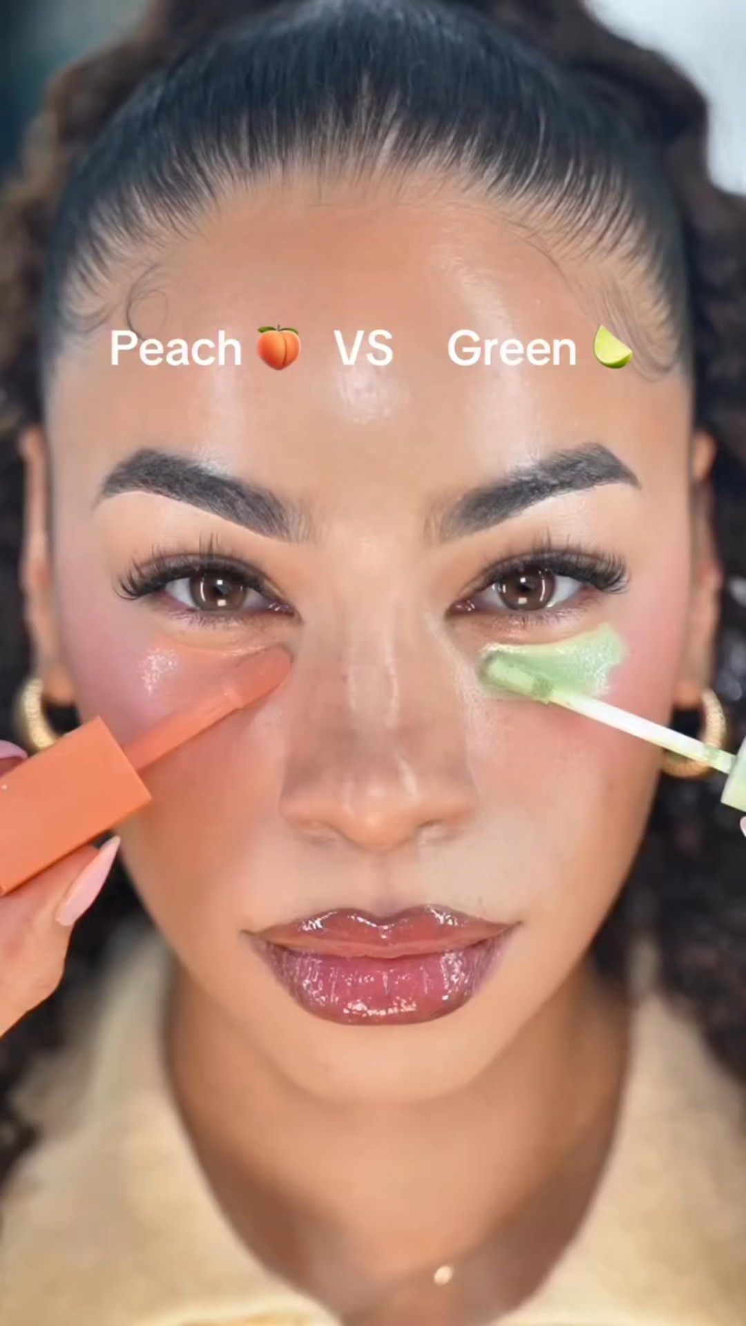 Peach 🍑 VS green 🍋‍🟩 which one?! 
.
.
#makeuphacks #makeuphack