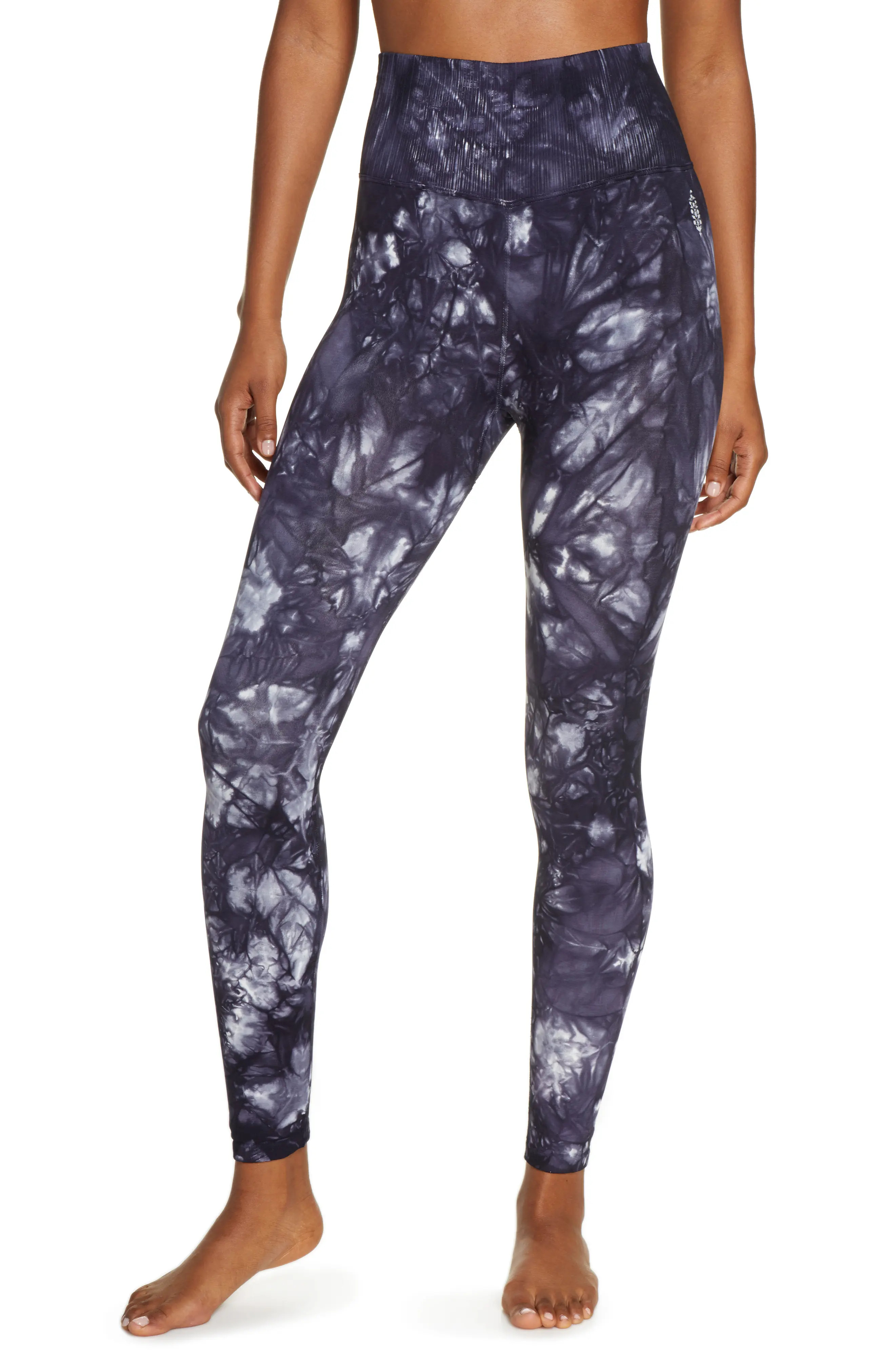 Women's Free People Fp Movement Om Shanti Tie Dye Leggings, Size X-Small/Small - Black | Nordstrom