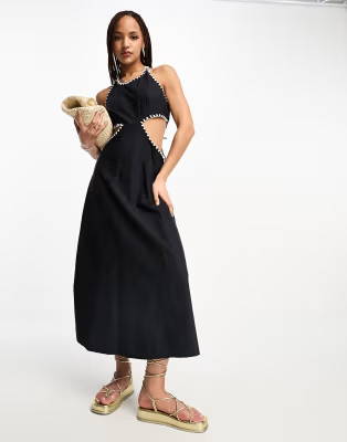 Stradivarius cut-out maxi dress with contrast stitch in black | ASOS (Global)