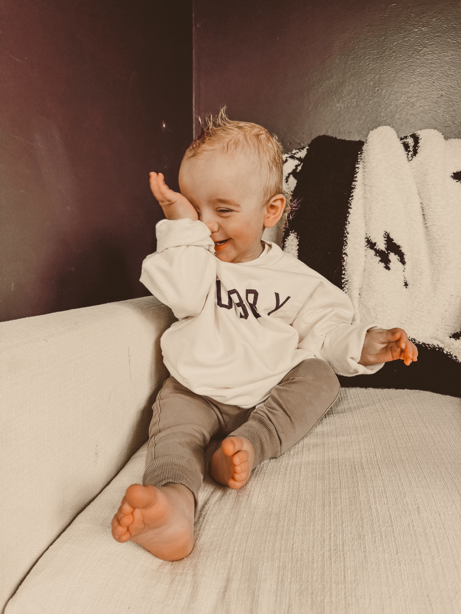 The snuggliest oversized sweater 

#LTKkids #LTKfamily #LTKbaby