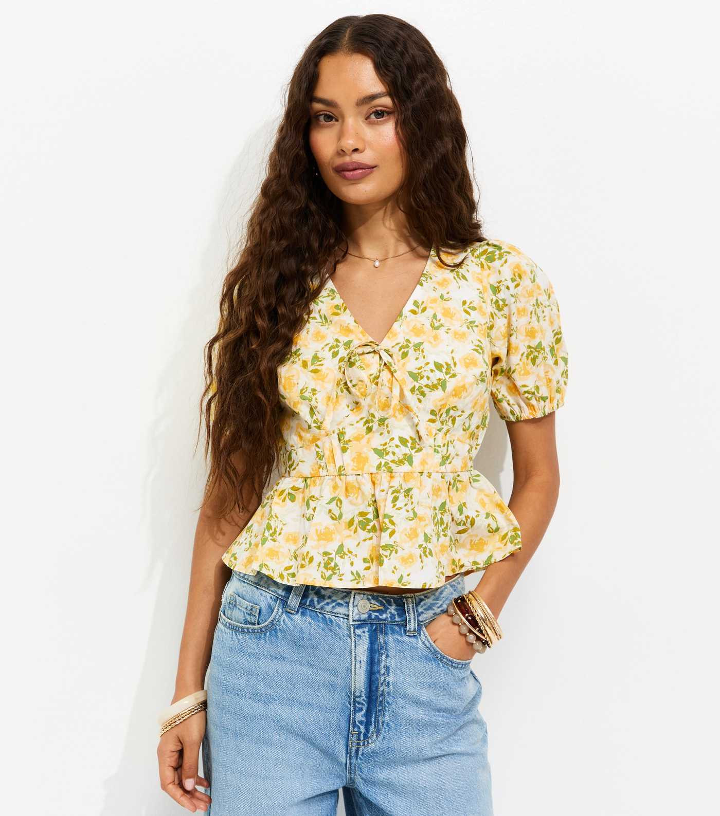Petite Yellow Cotton Floral Puff Sleeve Peplum Blouse | New Look | New Look (UK)