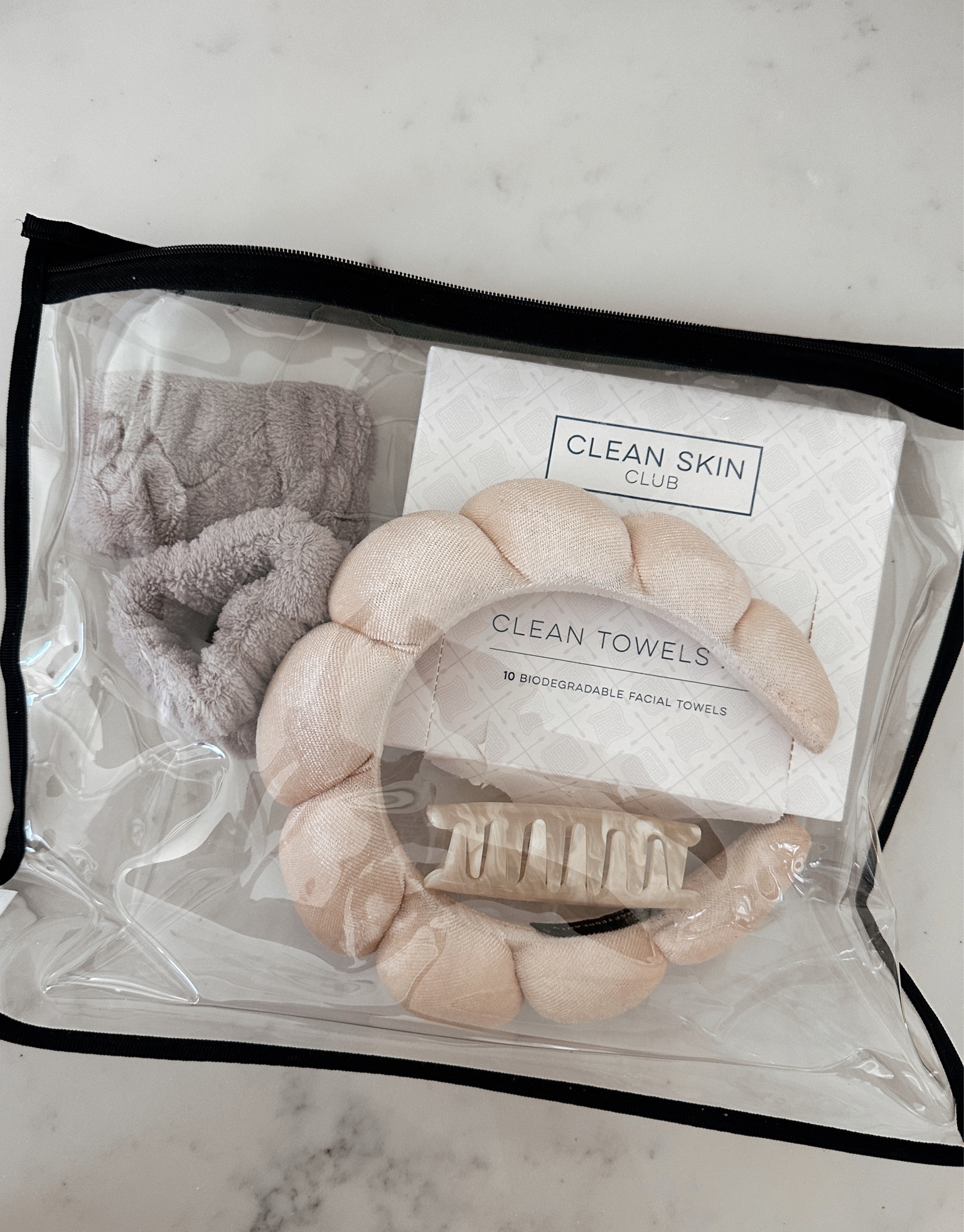 travel beauty essentials 

#LTKtravel #LTKbeauty #LTKFind