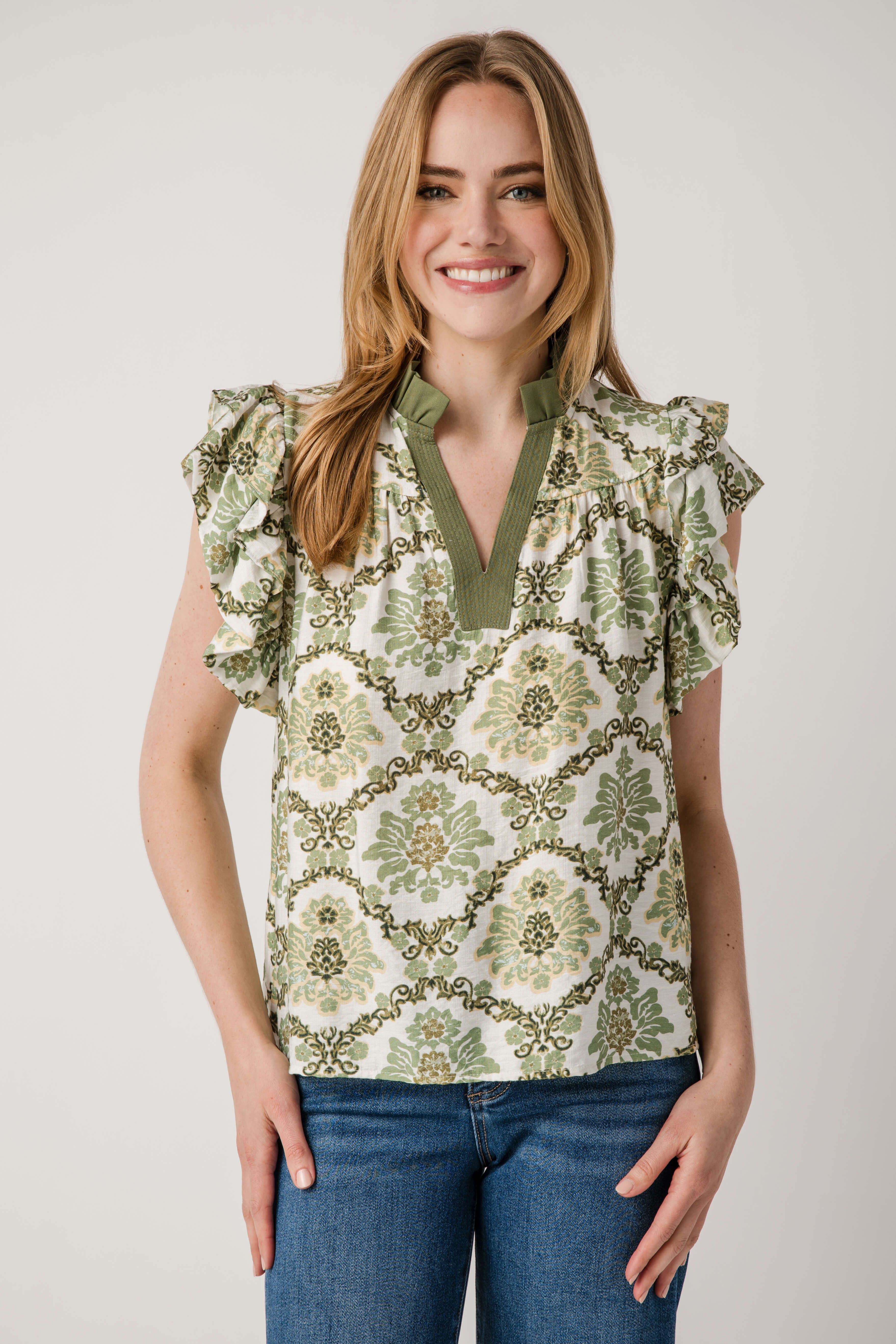 THML Floral V-Neck Top | Social Threads