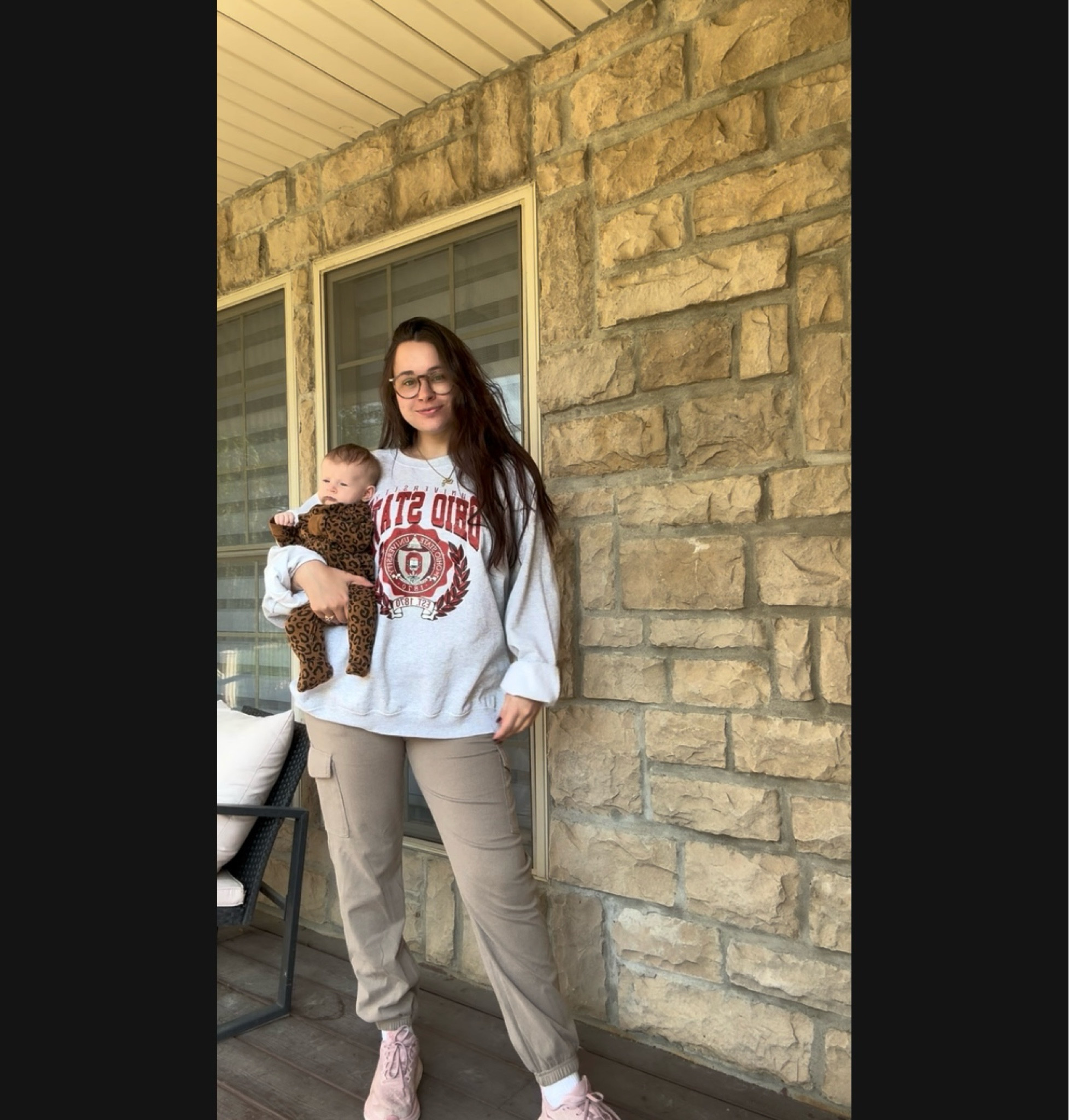 Softest cargo joggers! 

#LTKMidsize #LTKFindsUnder100 #LTKActive