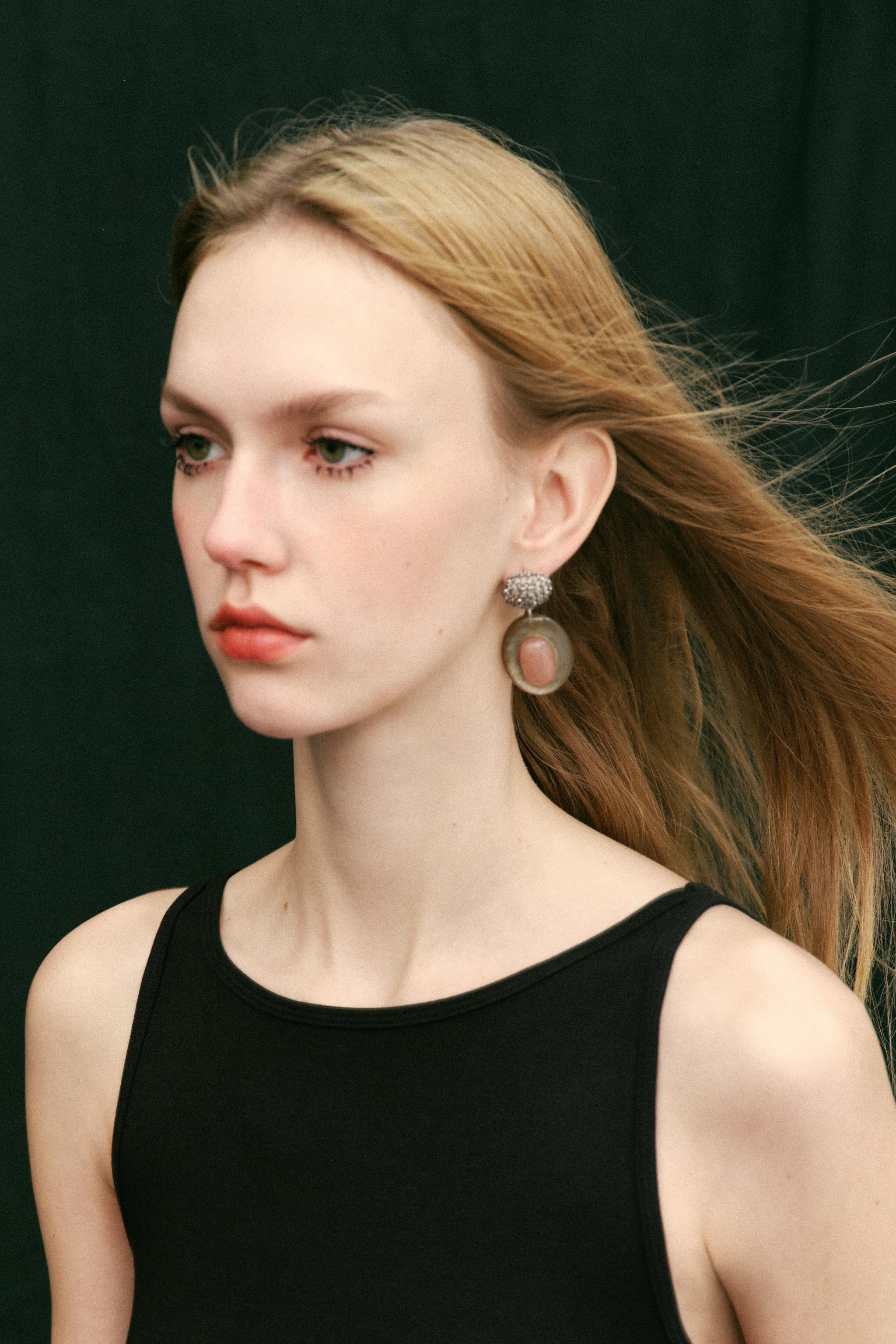 SPARKLY STONE EARRINGS | Zara US