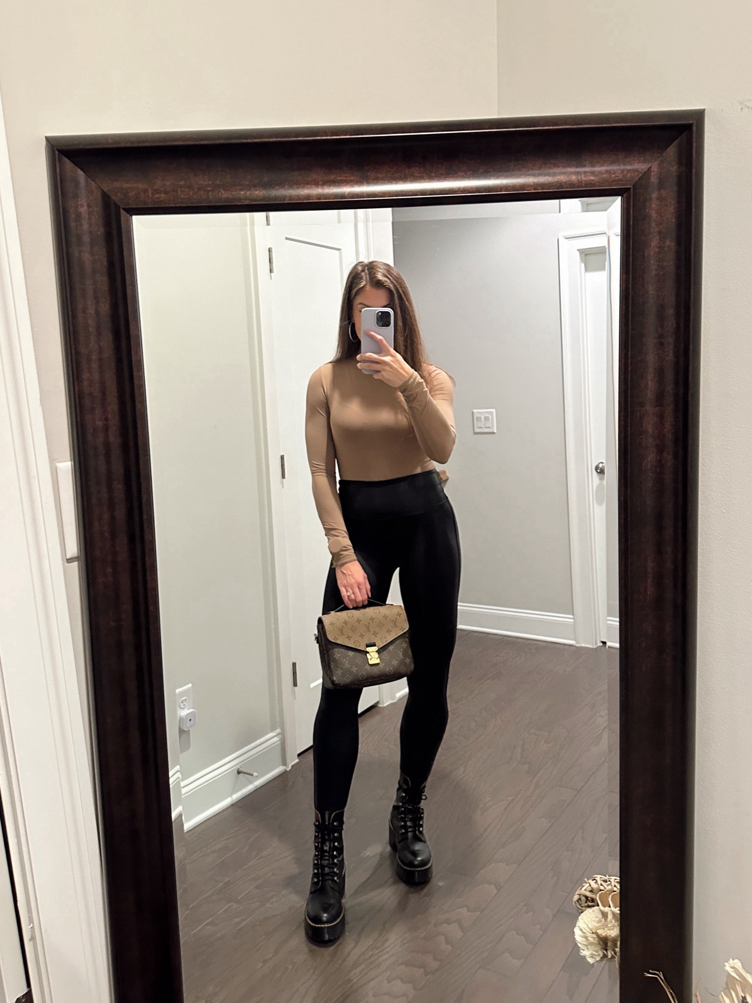 Date night outfit, going out attire

Docs - Size 9 True to Size 
Spanx - Size M (very compressioned) 
Bodysuit - size M / also linked same in top (not bodysuit)

#LTKfindsunder50 #LTKfindsunder100 #LTKstyletip