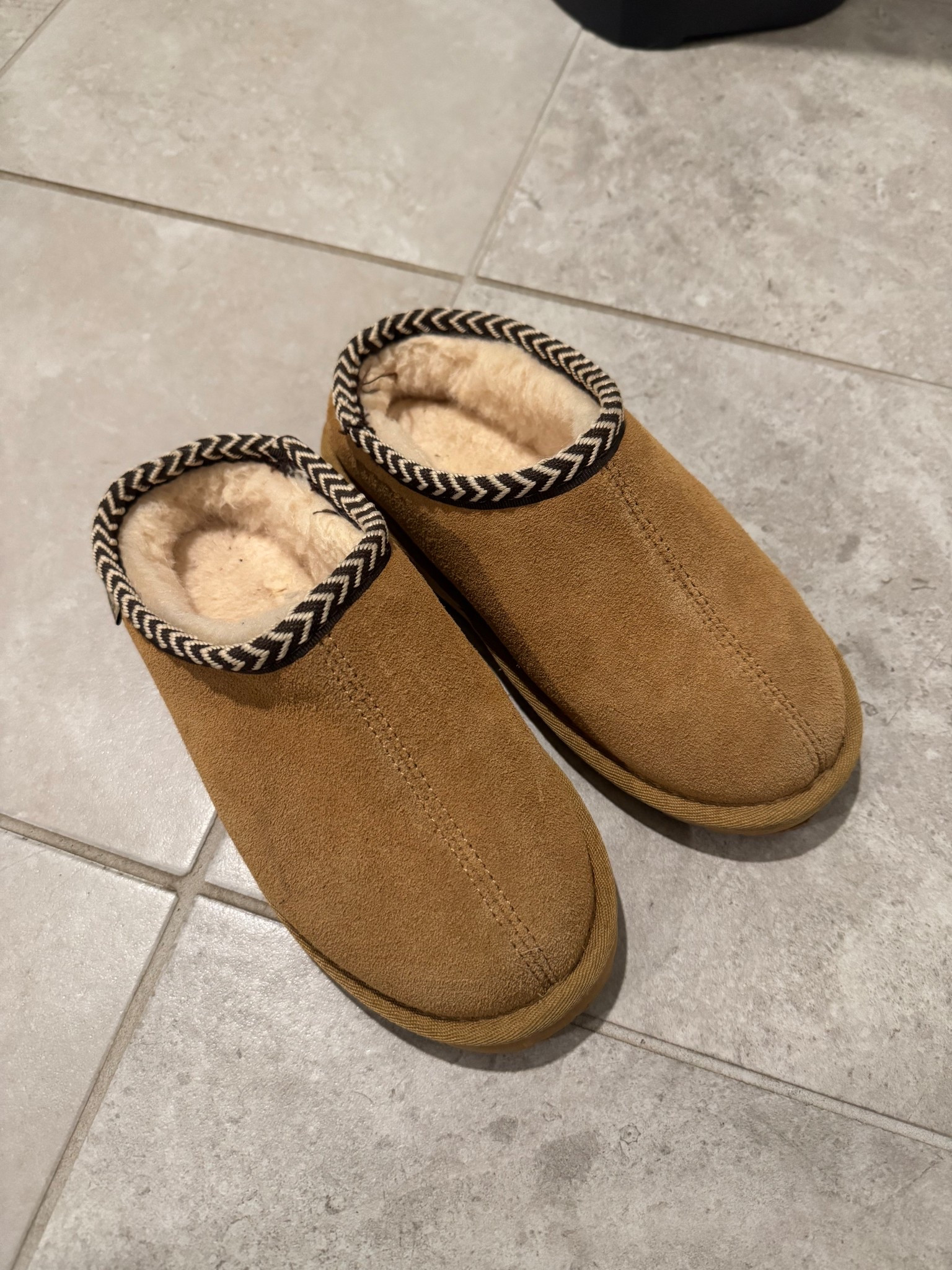Kids Uggs 
Kids slip on shoes 
Christmas gift ideas 