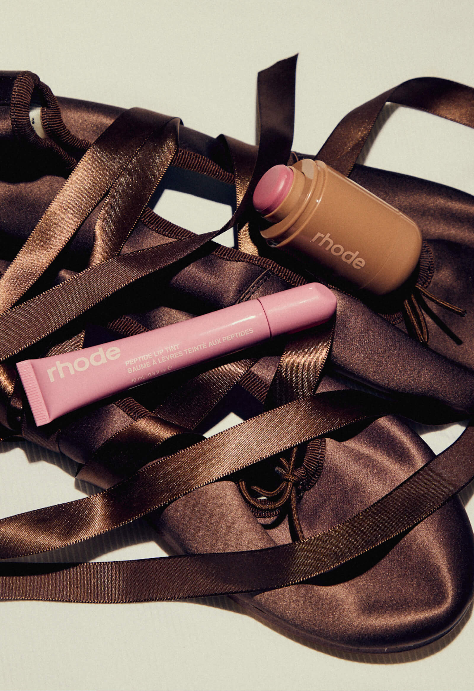 the fall duos piggy + ribbon | rhode skin