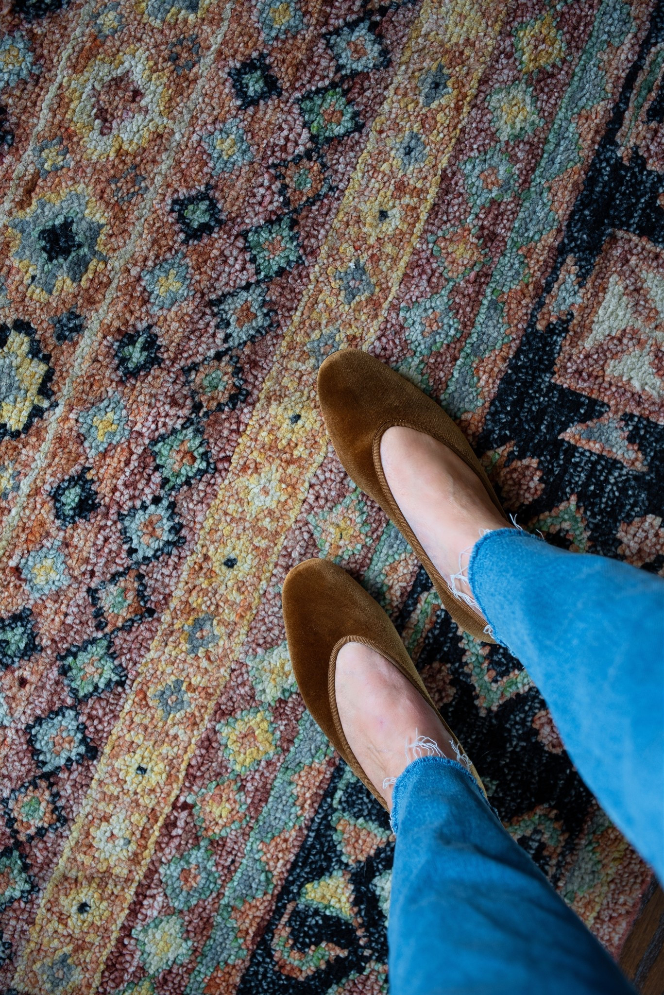 A great velvet flat 🤎🤎

#LTKShoeCrush #LTKOver40