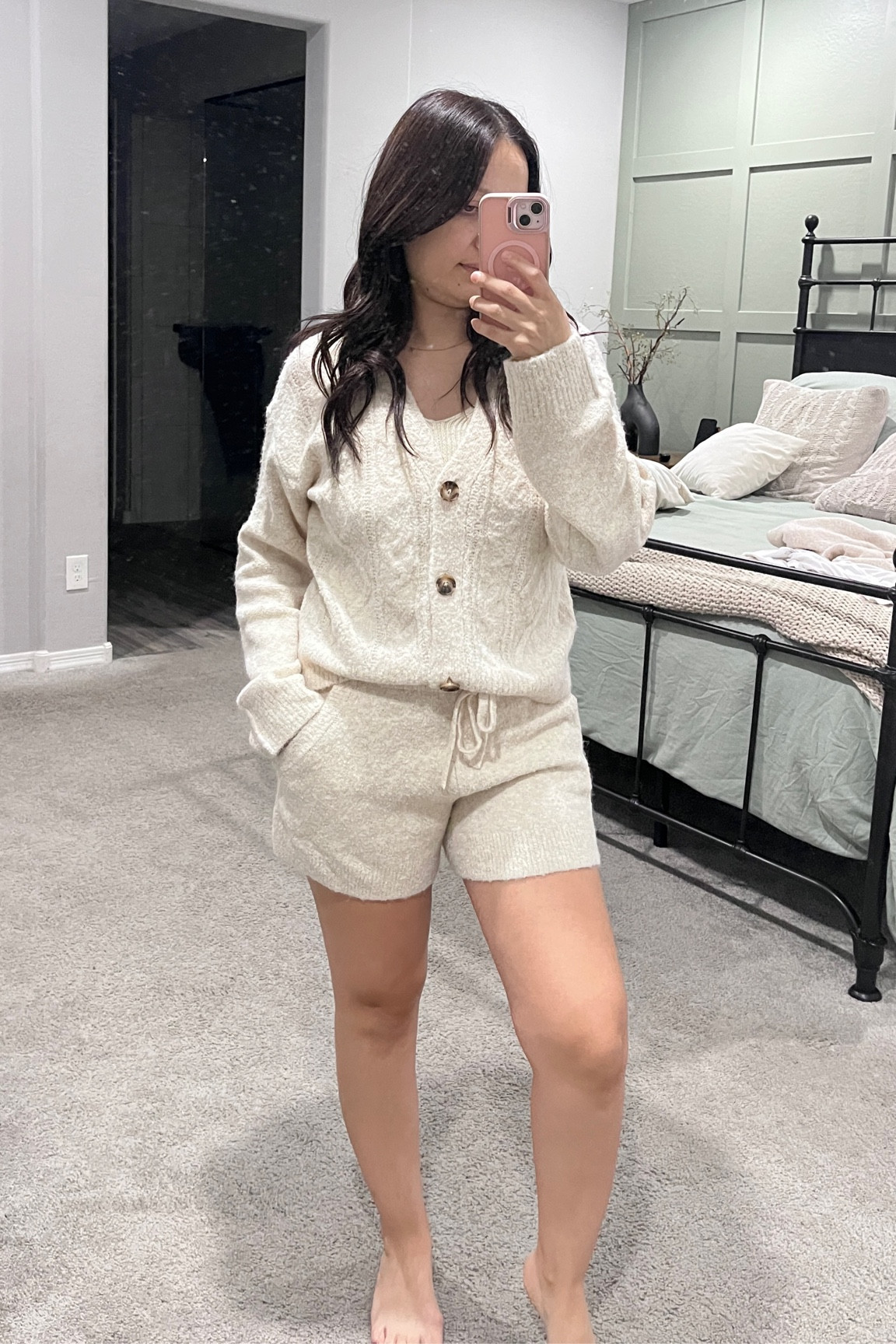 Soft loungewear 

#LTKGiftGuide #LTKSeasonal #LTKFindsUnder50