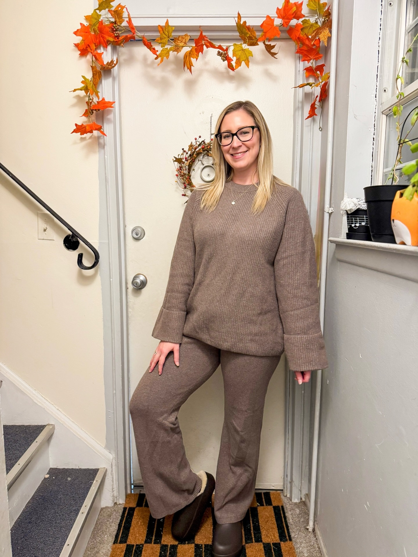 With the holiday season approaching, I’ve got my cozies ready to go! This @gap set is my new throw on and pairs perfectly with some cozy clogs!

Find the outfit linked on ShopMy/LTK!
.
.
.
.
.
.
#gapcreator #crocs #cozyoutfit #outfitset #fallstyle #matchingset #midsizefashion #over30style #gapfashion #cozyseason