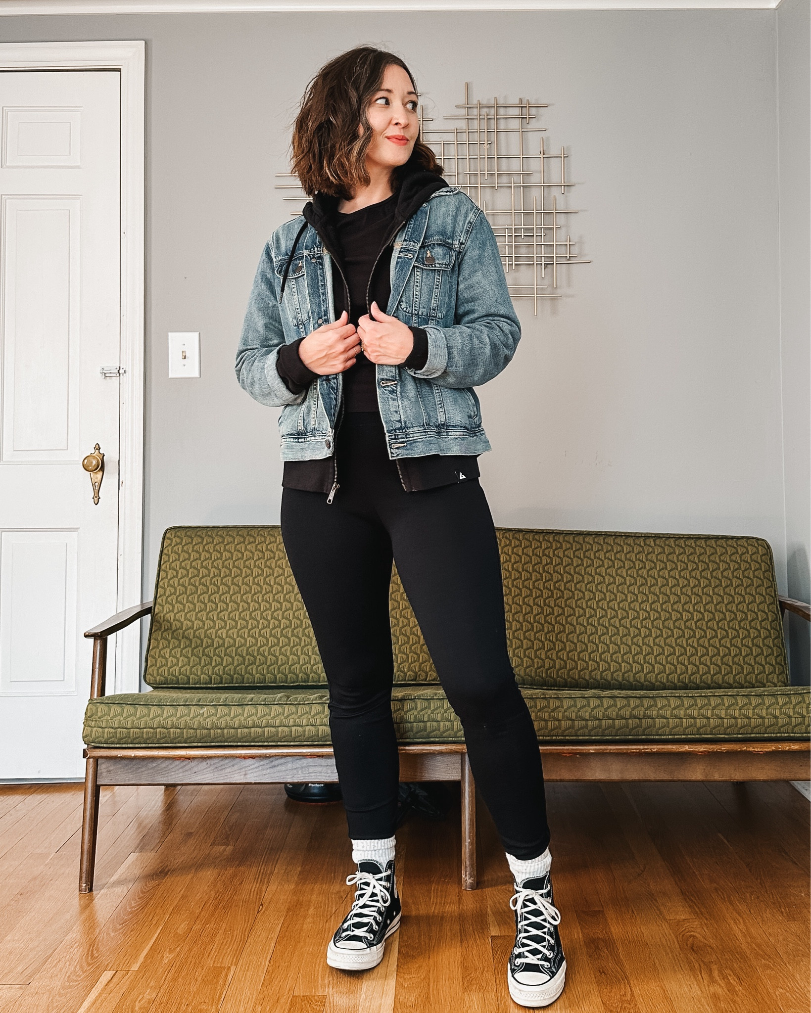 Soccer mom over 30 outfit idea. 
Everything is tts. Get 20% off ribbed shirt, hooded sweatshirt and pants with code ASHLEIGH20.
