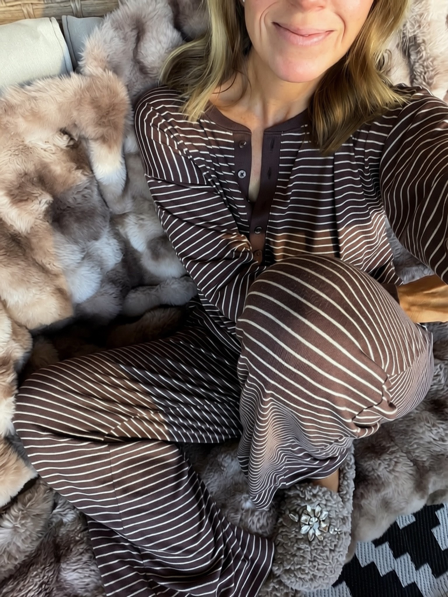 @Walmart what the what?! Soooooo crazy in 🤎 with this 2 piece set!
Sized down to small in top
TTS medium pants🙌

#LTKmorningroutine #LTKSaleAlert #LTKmomlife