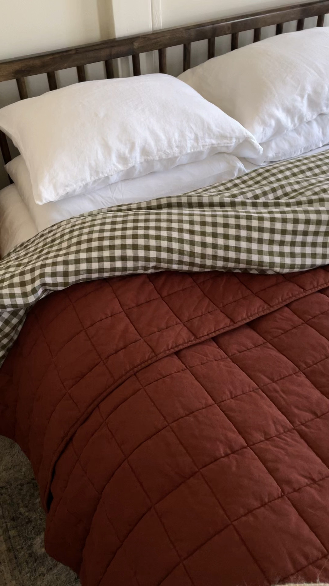 My favorite @onequince bedding - white linen sheets, a green gingham duvet cover, and a linen box quilt. #quincepartner @shop.ltk #liketkit