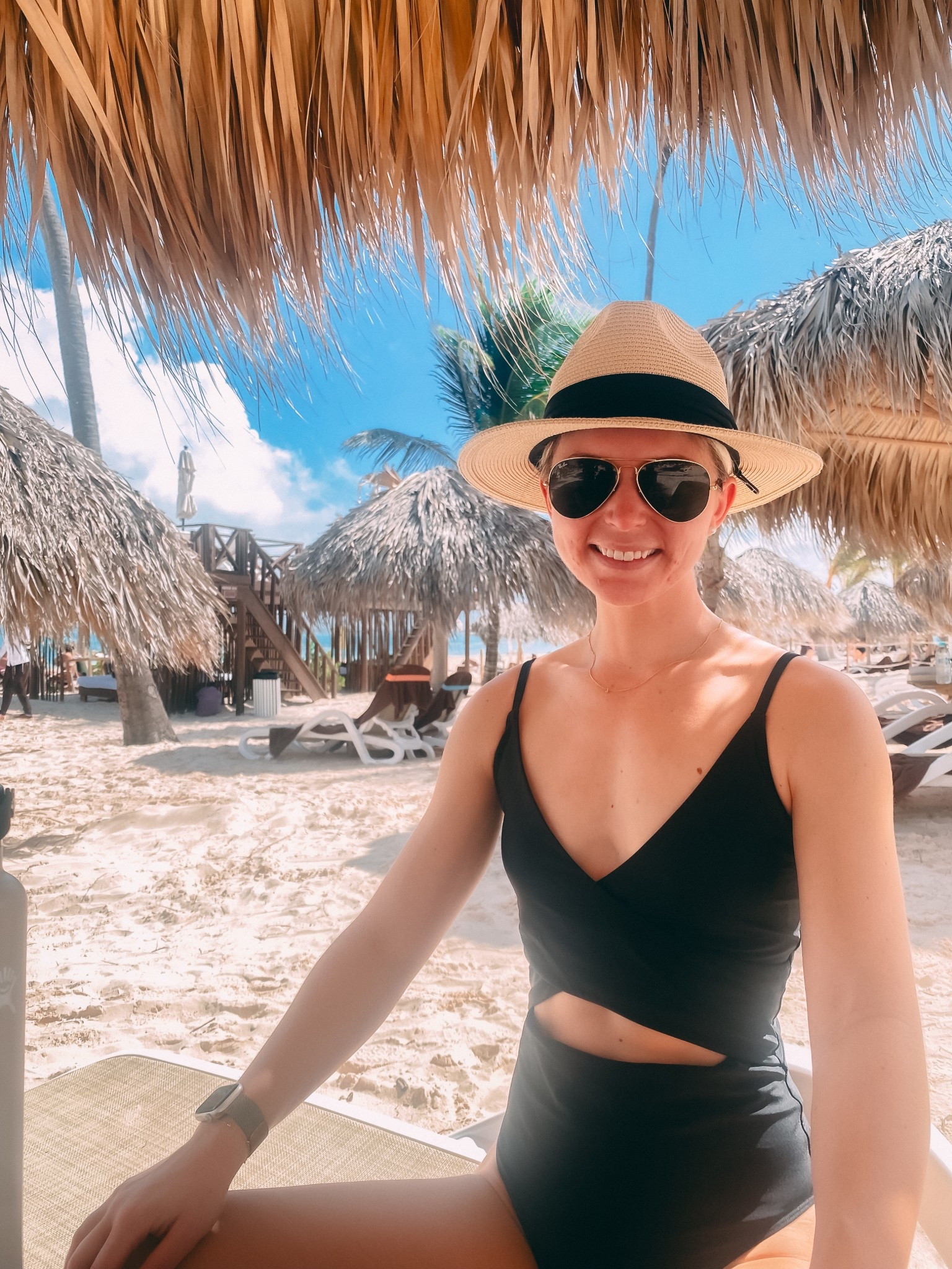 Beachside look

#LTKSeasonal #LTKWatchNow #LTKTravel