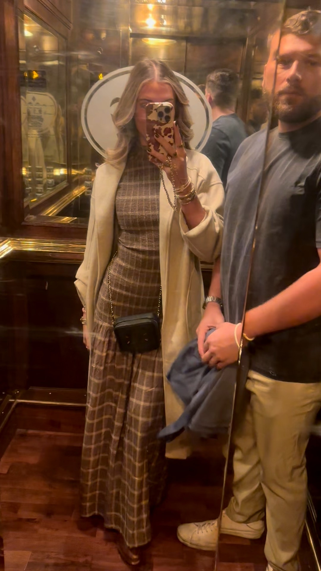 Edinburgh, Scotland outfit of the day. 

#LTKTravel #LTKSeasonal #LTKStyleTip