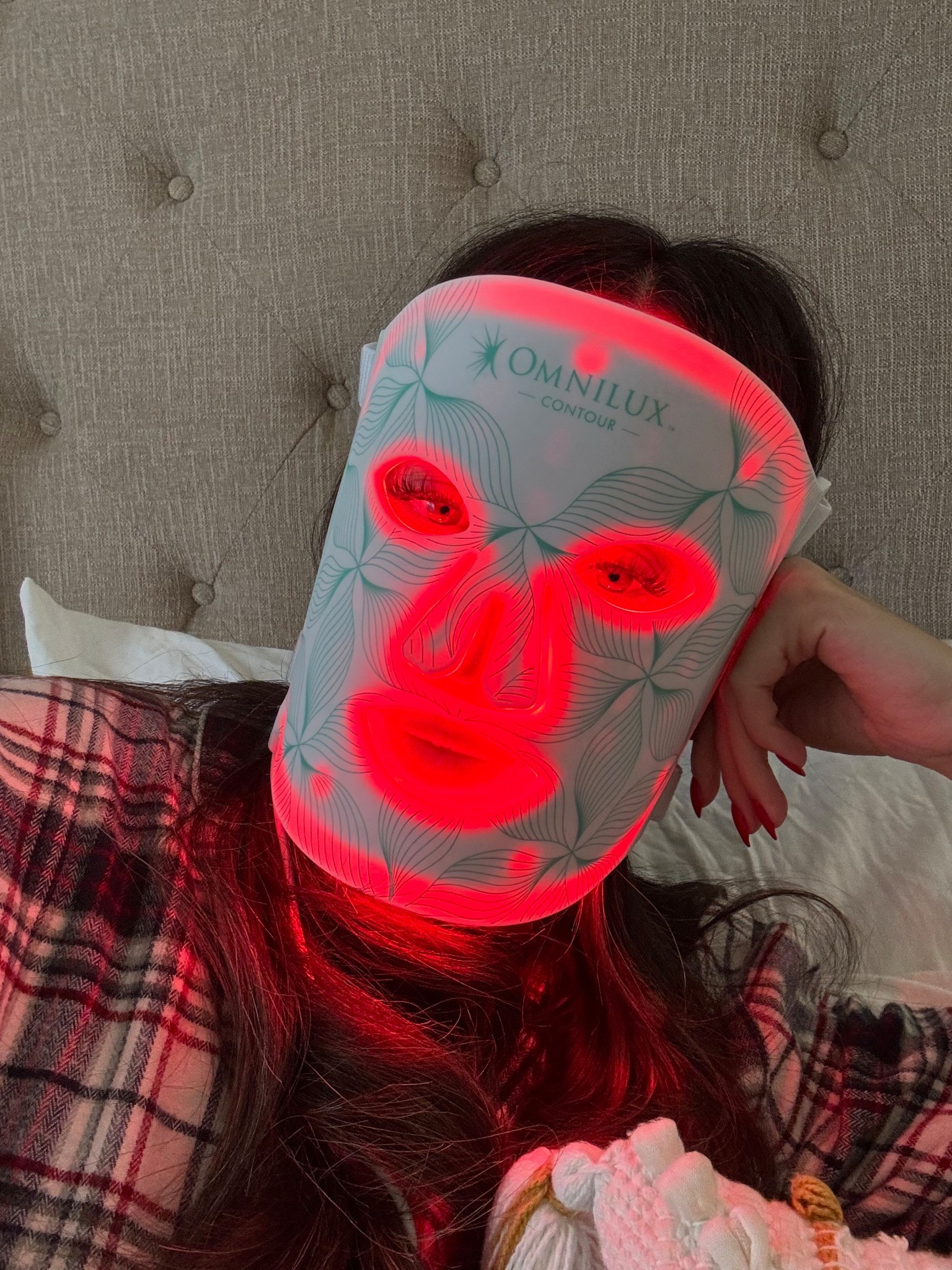 Red light therapy. Omnilux. Red light. Skin care. 

#LTKselfcare #LTKGiftGuide #LTKmorningroutine