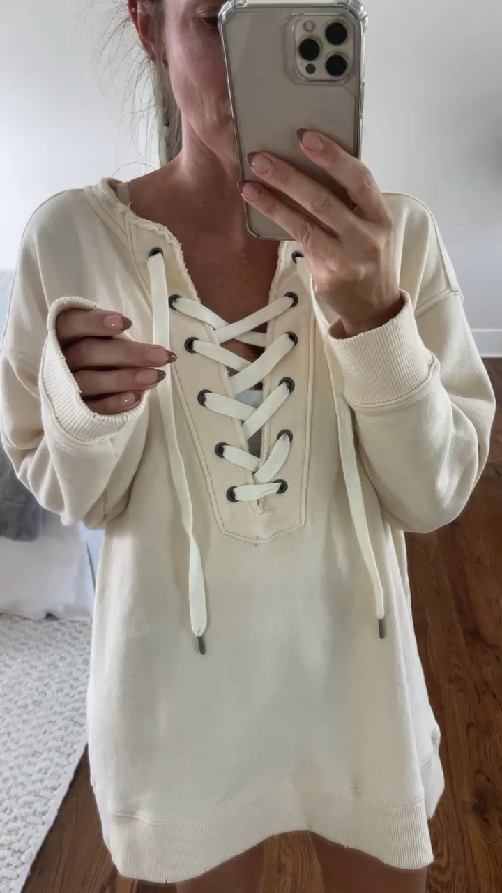 Comfy & super cute lace-up sweatshirt is ON SALE 🙌🏼 Wearing size Small. Layered with my fave Free People shaping camisole.

#aerie #comfyclothes #angelalanter

#LTKunder50 #LTKSeasonal #LTKsalealert