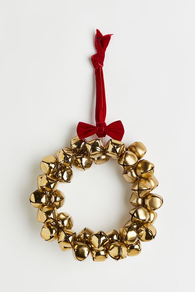 Large Wreath with Bells - Gold-colored - Home All | H&M US | H&M (US + CA)