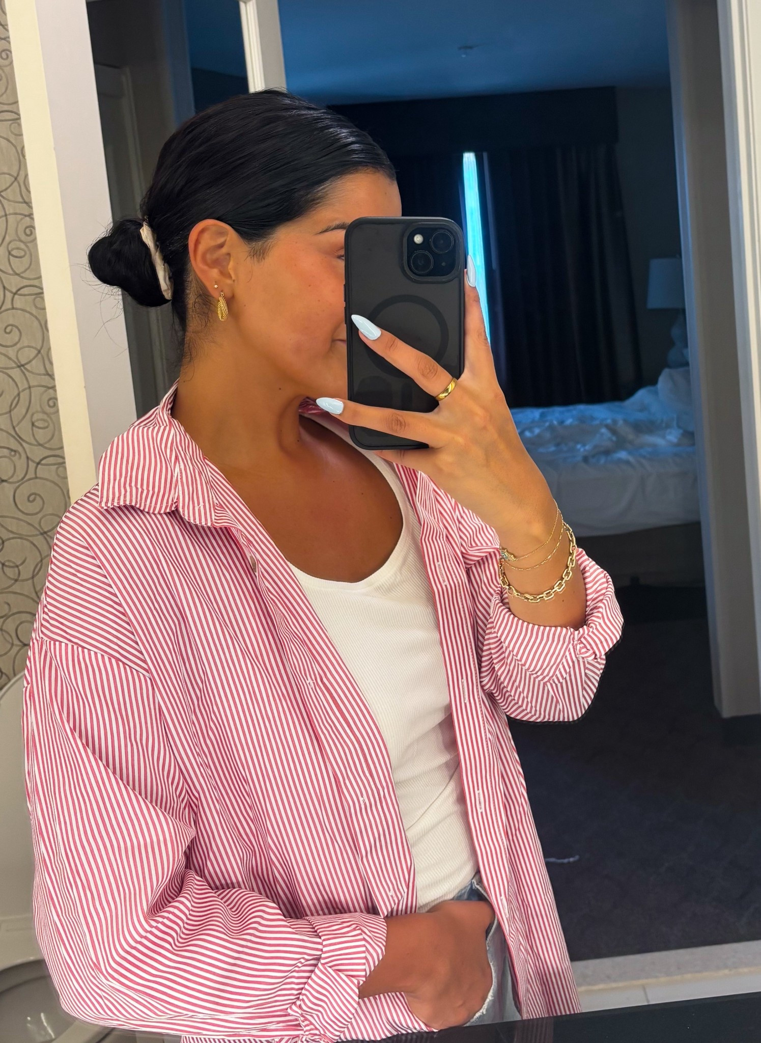 Sleek bun
Summer hair 
Prime day 

Secret to the sleekest bun and I have a ton of baby hairs . Prime day sale 👌🏼

Trust me on the brow gel for the fly aways😂

#LTKU #LTKBeauty #LTKStyleTip