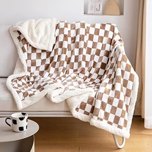 Amazon.com: LOMAO Sherpa Throw Blanket Fleece Blanket with Checkered Pattern Soft Thick Blanket f... | Amazon (US)